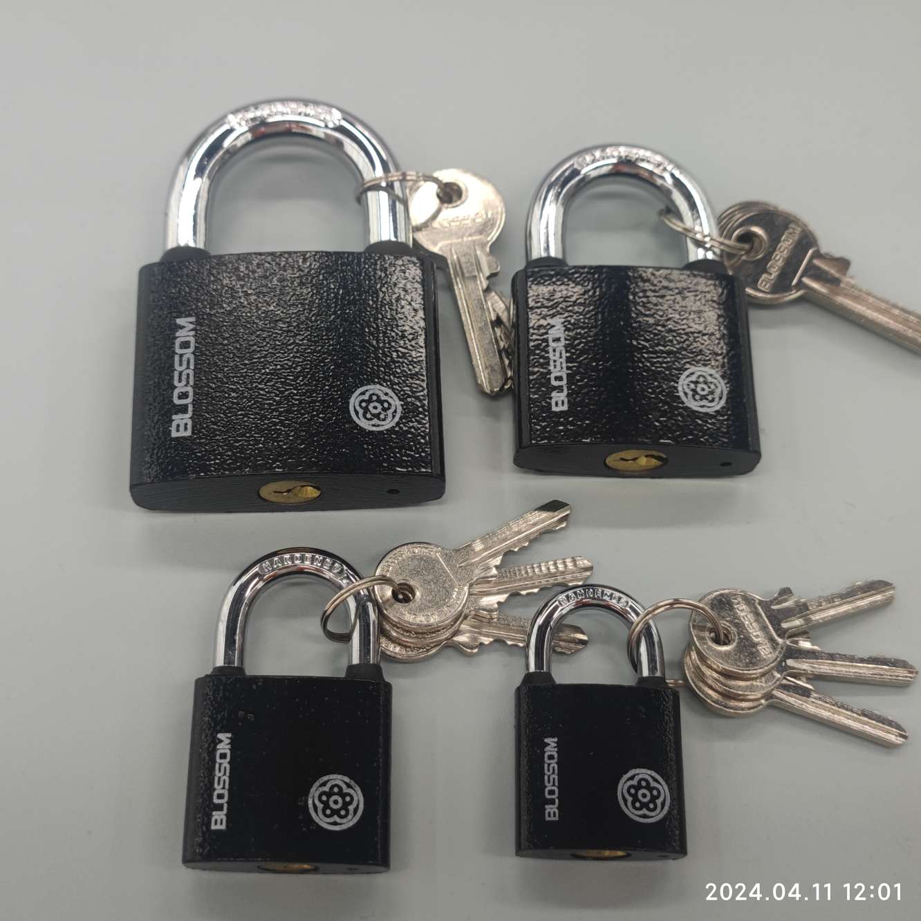 Plum Blossom Brand Bc2925-Bc2975 Waist Garden Iron Lock Application Scenario