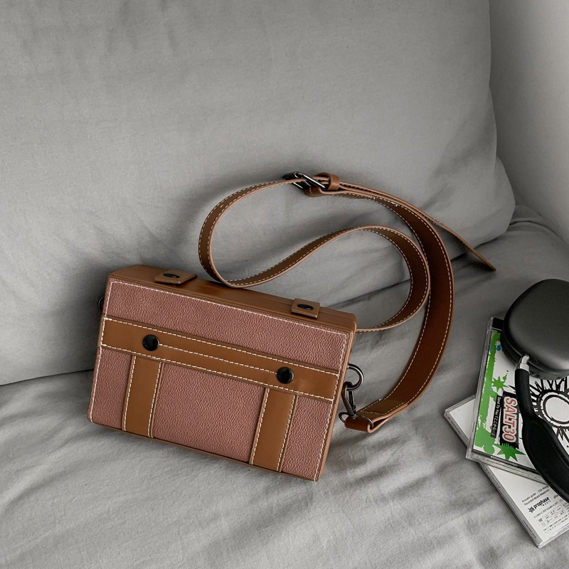 Amazon New Bag Male Crossbody Bag Fashionable Cool Popular Box Bag Korean Version Mori Female Casual Bag Europe And The United States 22