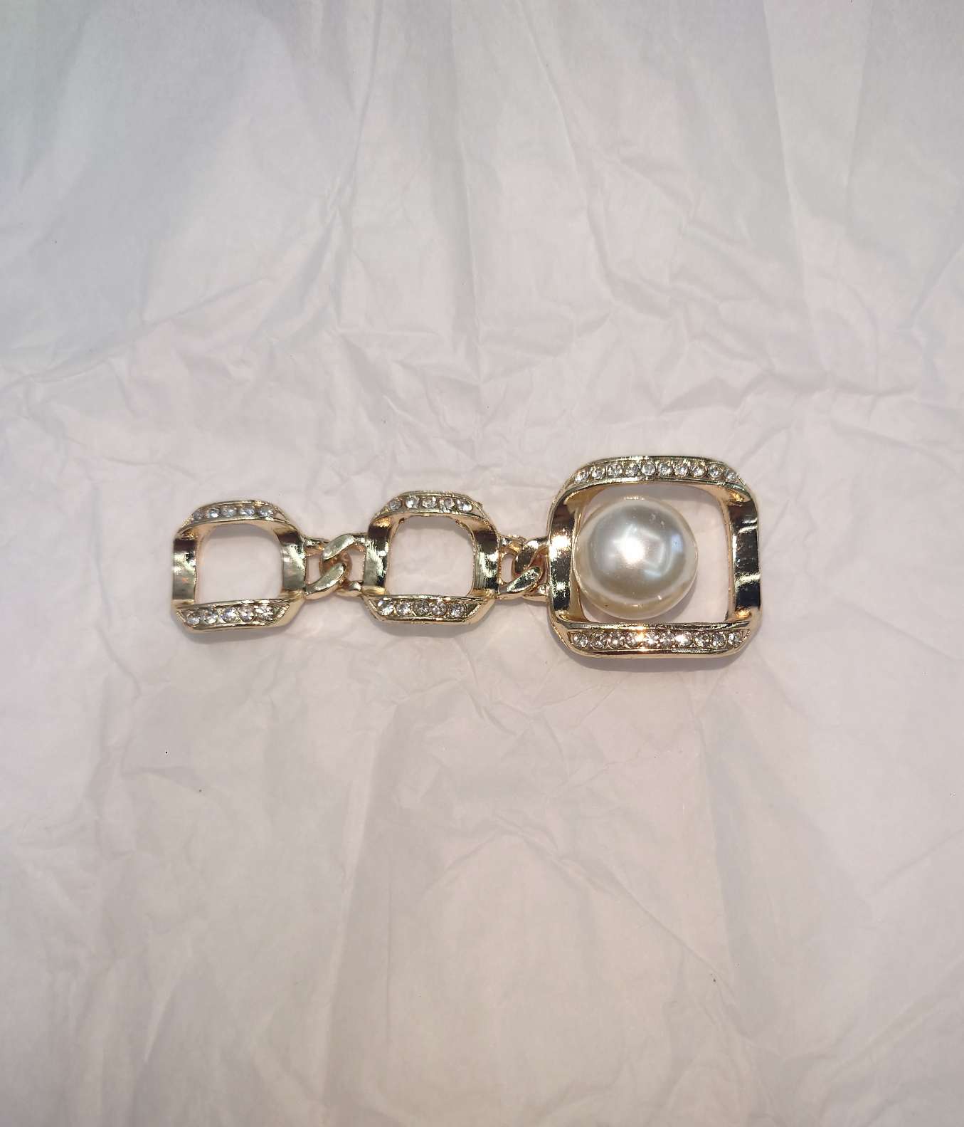 Hot-selling new styles, high-end alloy accessories, diamond-encrusted pearl chains, clothing accessory parts