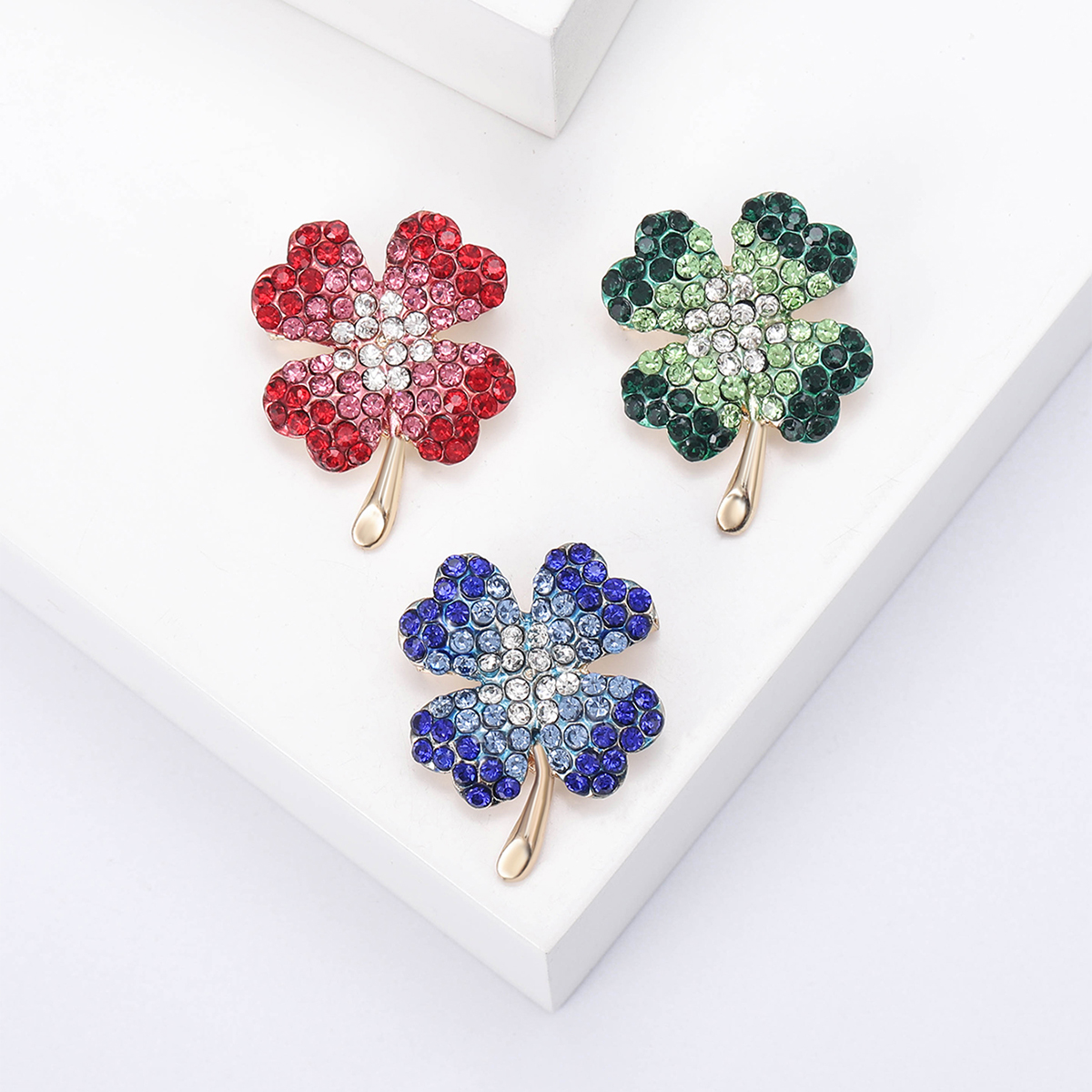 Ziyang Accessories 2024 New Style Water diamond four-leaf Clover high-end women's fashion corsage, elegant brooch, coat cardigan and accessories factory direct sales details Picture