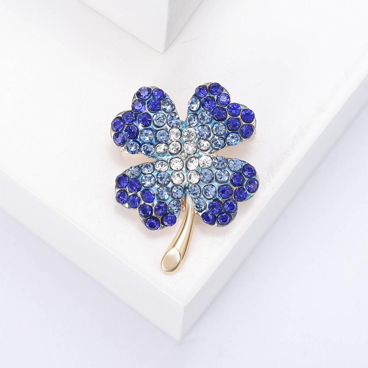 Ziyang Accessories 2024 New Style Water diamond four-leaf Clover high-end women's fashion corsage, elegant brooch, coat cardigan and accessories factory direct sales Specification image