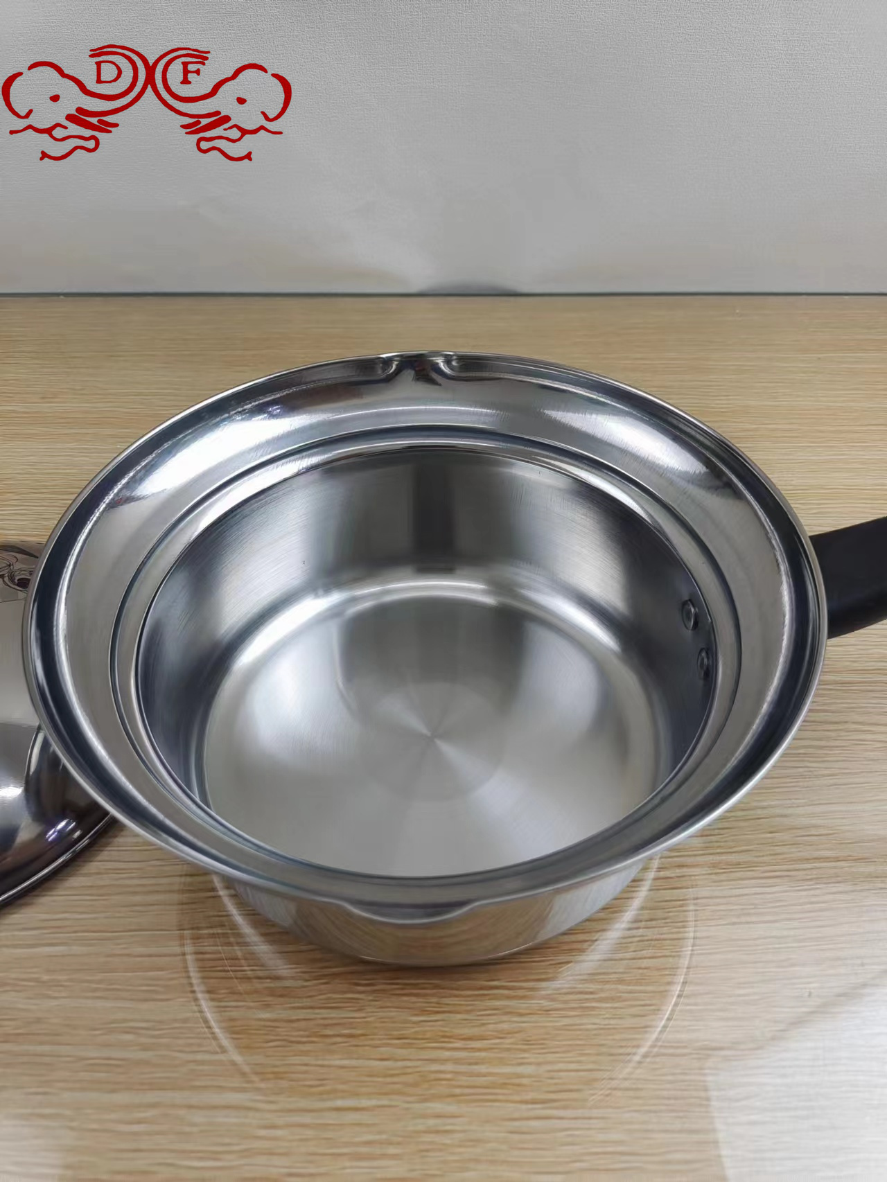DF99230 milk pot, suitable for cooking complementary foods, noodles, porridge, heating milk, household non-stick pot, induction cooker and gas stove, universal DF TRADINGHOUSE Application Scenario