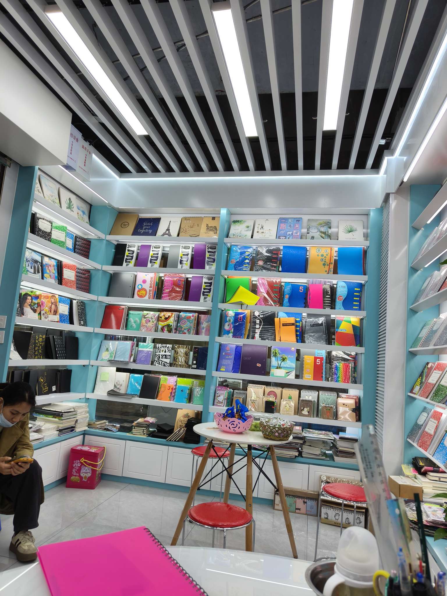 Red Moon Stationery describe pic - 4