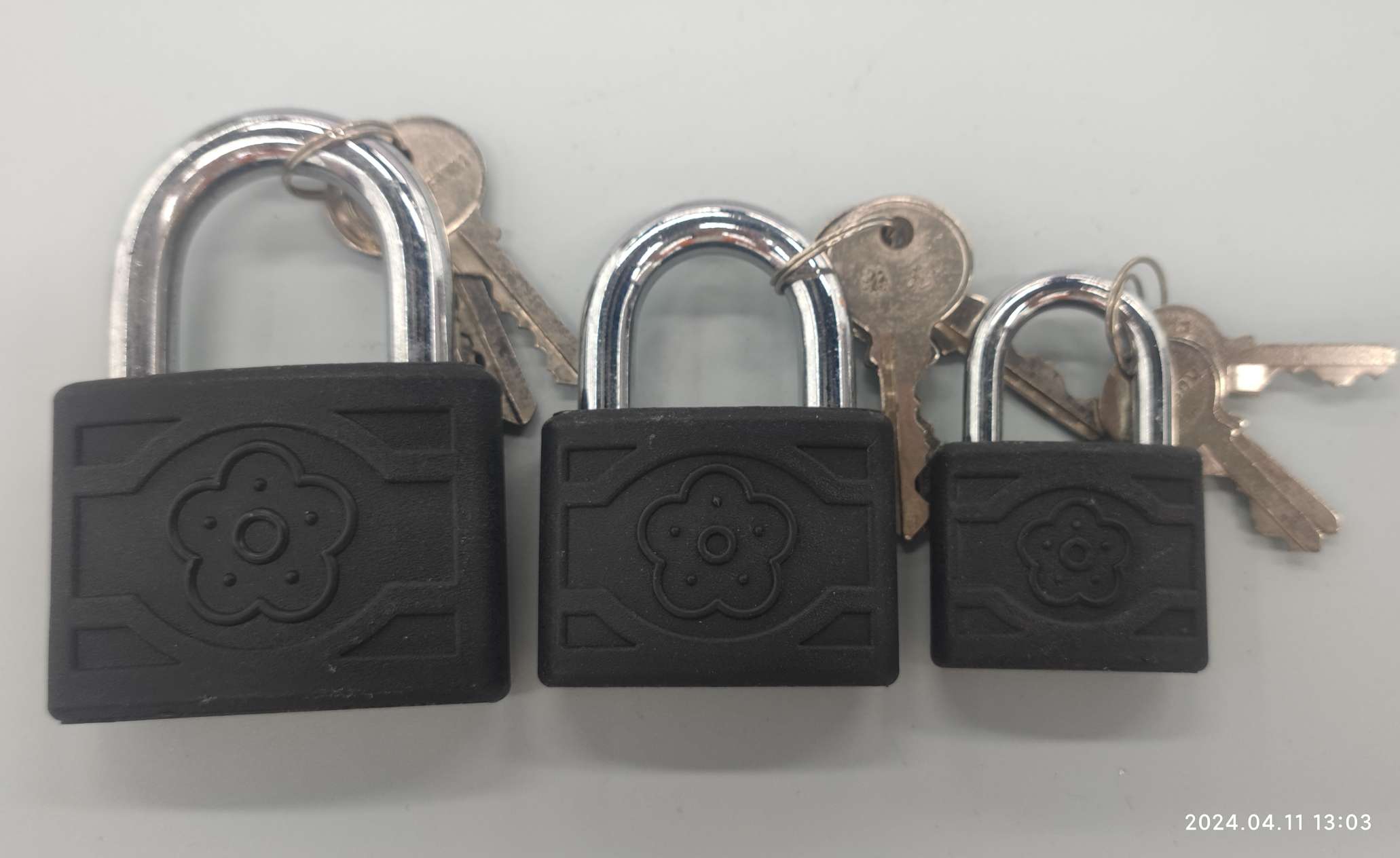 Plum Brand Bc9140-Bc9175 Single Cast Plastic Iron Lock Specification drawing
