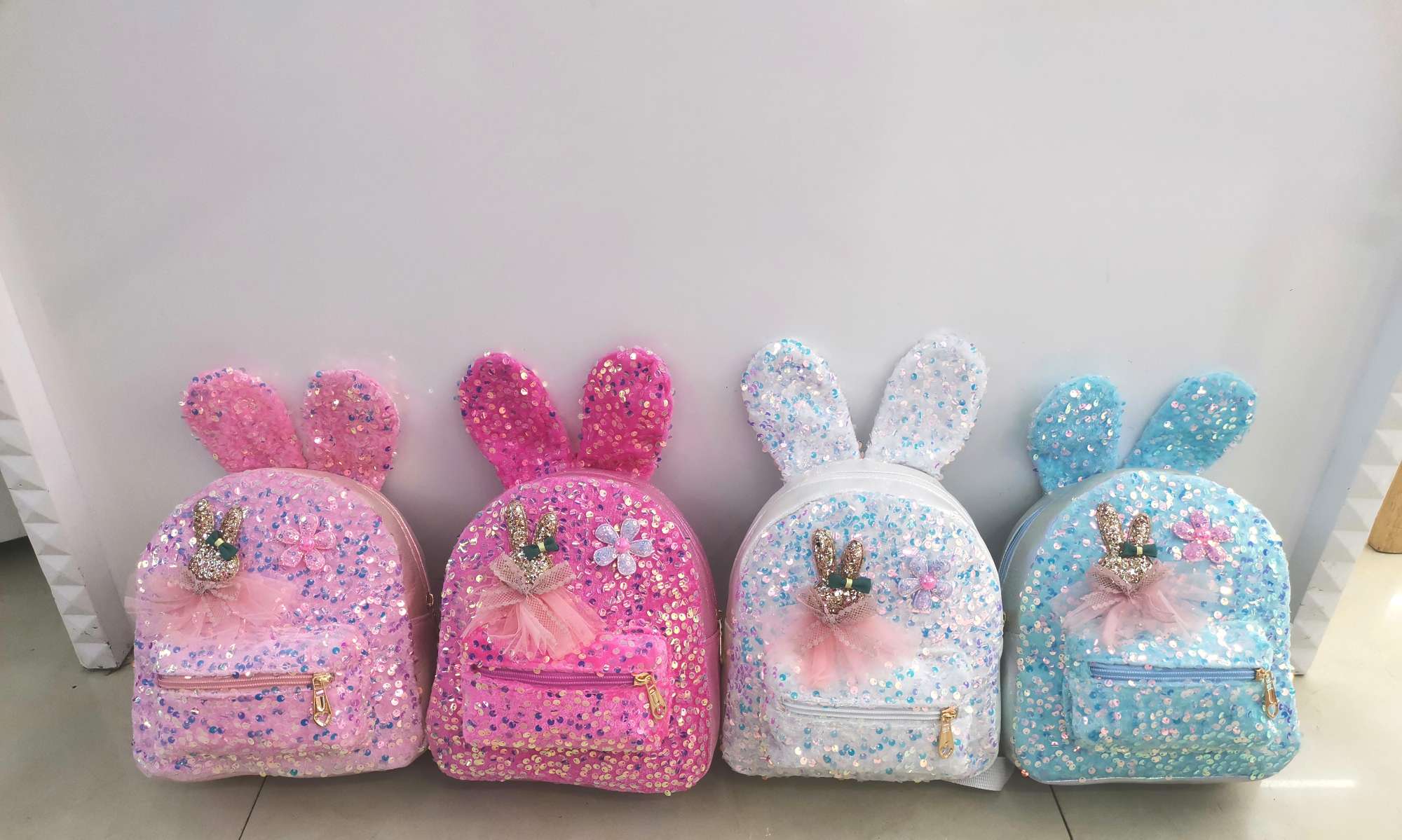 儿童双肩包 亮片书包 可爱兔子亮片双肩背包产品图