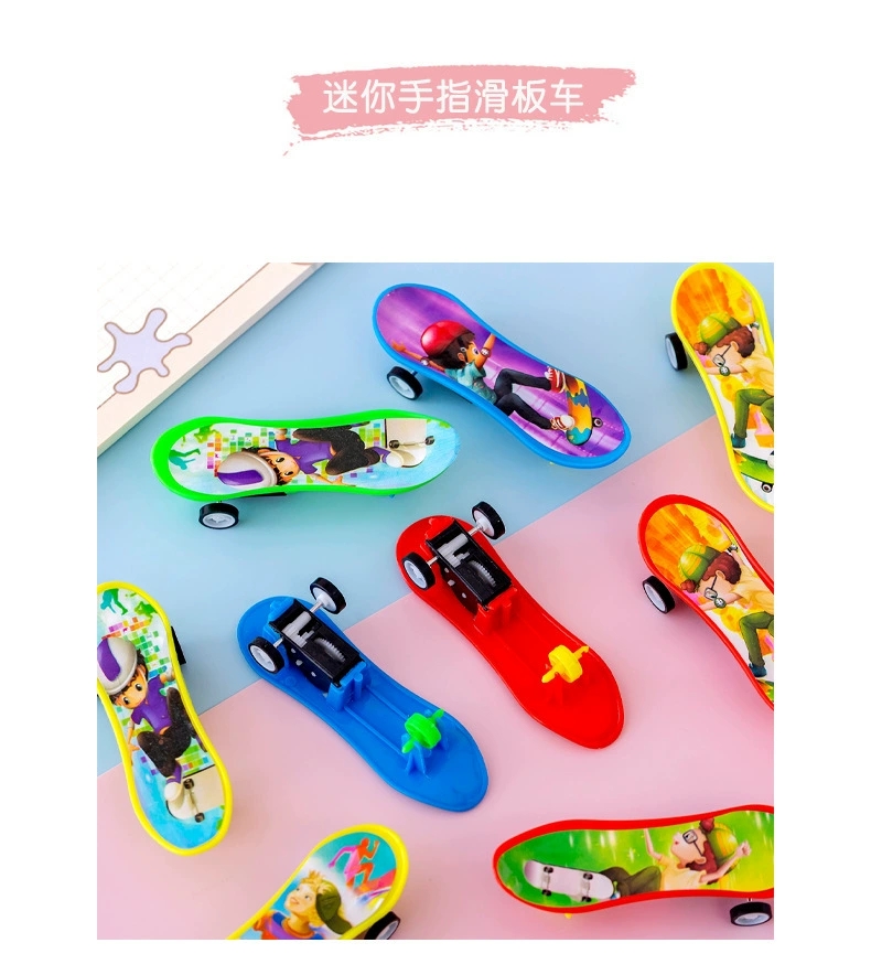 Wholesale mini rebound car, children's cartoon mini inertial rebound finger skateboard toy car, boys' toys detail image 3