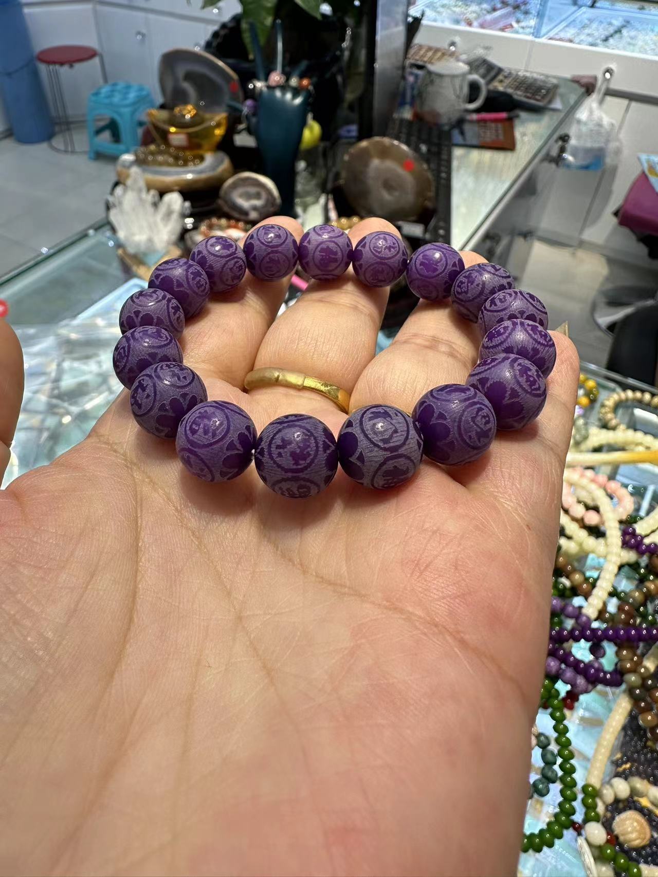 A light purple Bodhi seed bracelet, a collectible bracelet, jade jewelry. A gift for father, boyfriend or husband Specification image