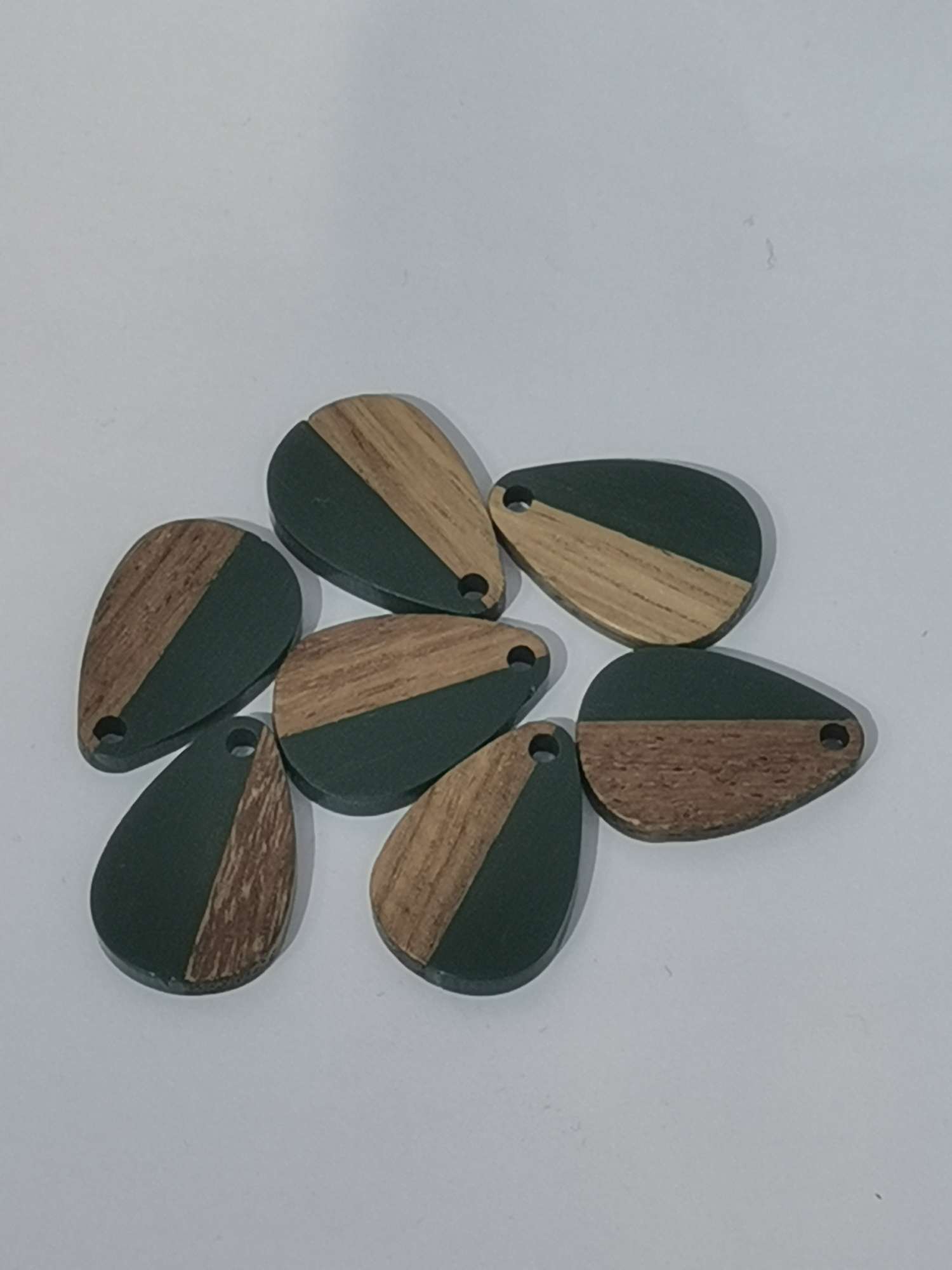 Wooden resin earrings, accessories and earrings