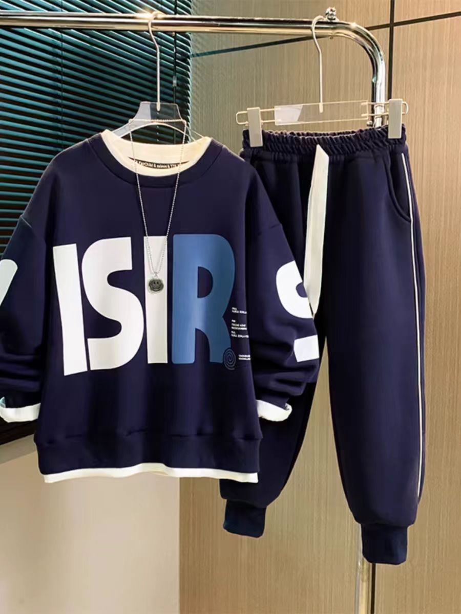 Boy's Spring Hoodie Detail Show