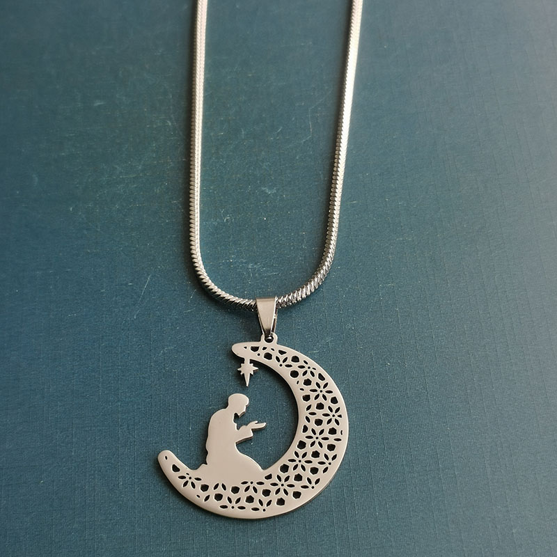 外贸跨境简约气质镂空月亮穆斯林不锈钢项链ins设计感钛钢吊坠详情图6