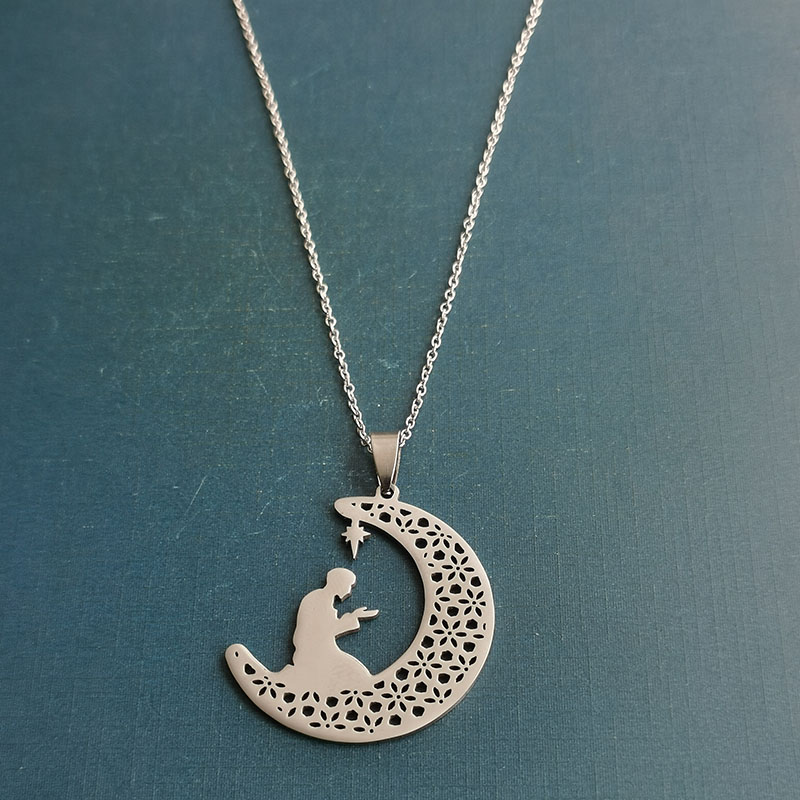 外贸跨境简约气质镂空月亮穆斯林不锈钢项链ins设计感钛钢吊坠详情图9