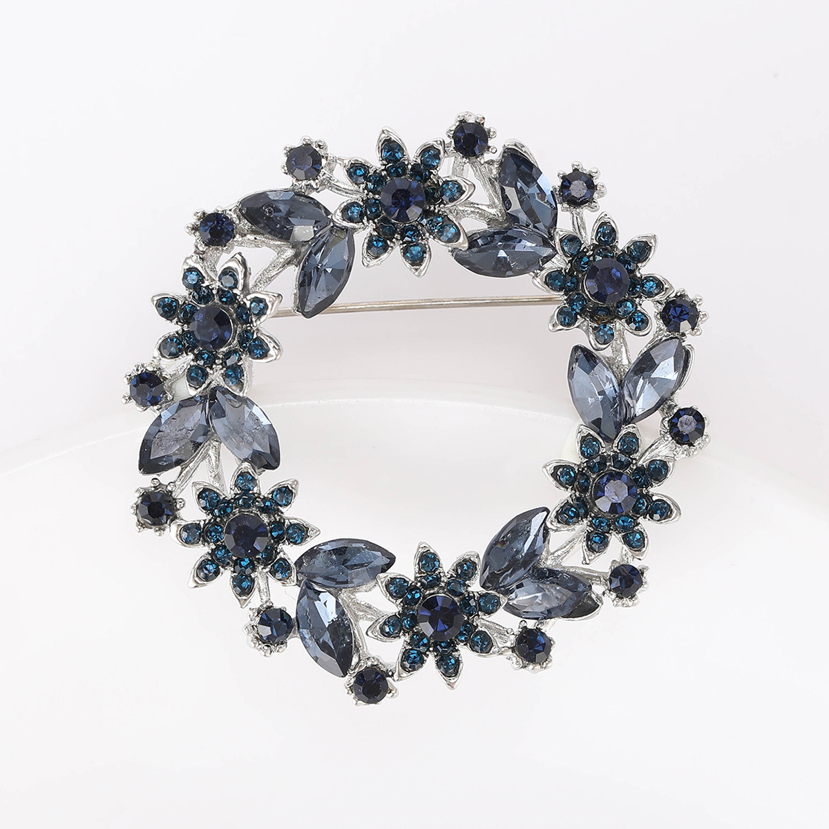 2024 Ziyang New Water Diamond Series brooches, women's fashion pins, neckline design accessories, suit accessories, brooches, badges, brooches, metal brooches