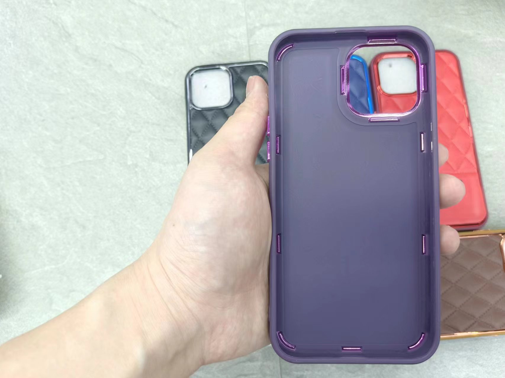 Electroplated Side Down Phone Case Item Picture