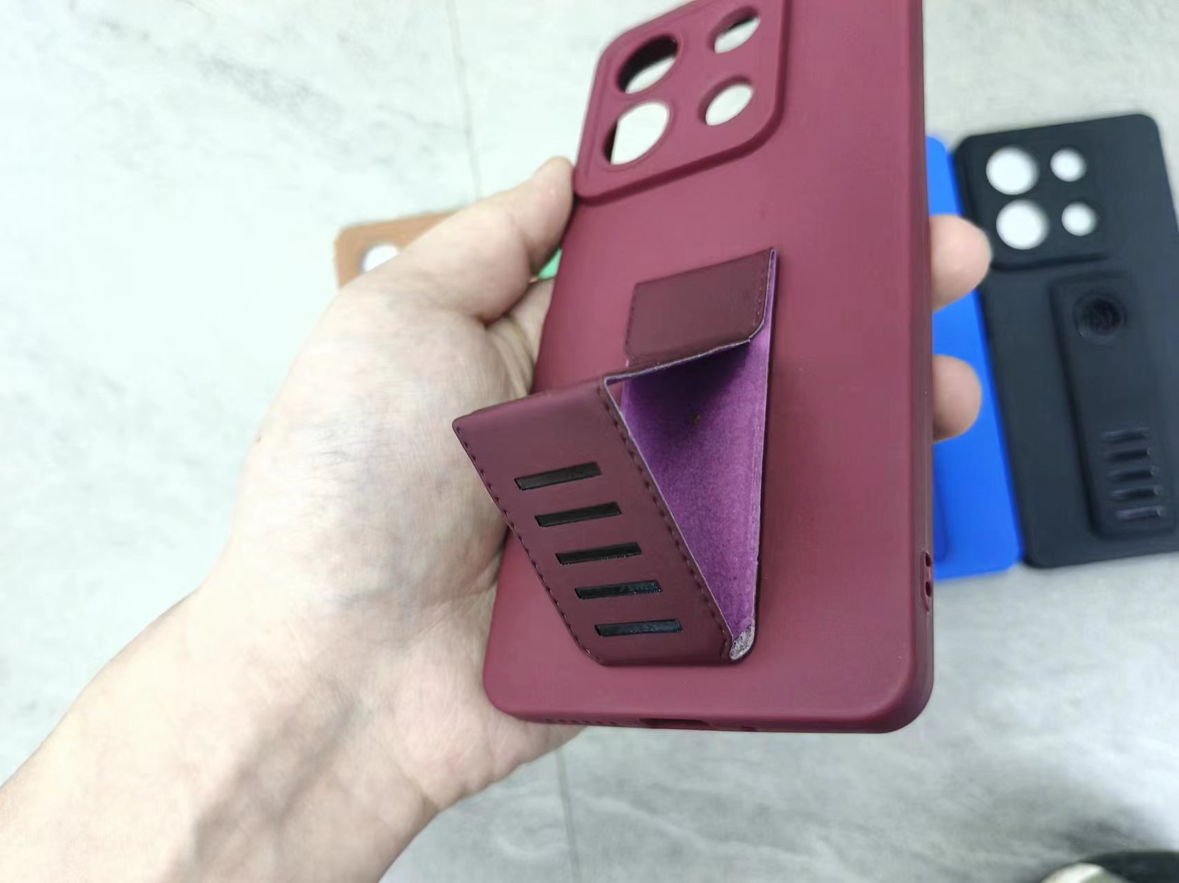 Magnet Stand Tpu Phone Case Application Scenario
