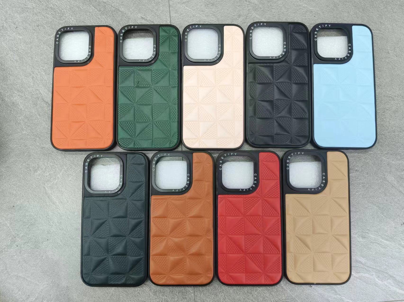 2-In-1 Leather Phone Case Application Scenario