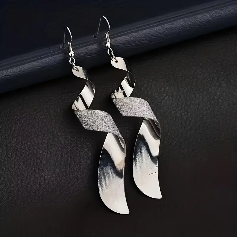 E2401 European And American Popular Ear Accessories Twisted Strip Around Frosted Stickers Cross-Border Domestic Sales Foreign Trade details Picture