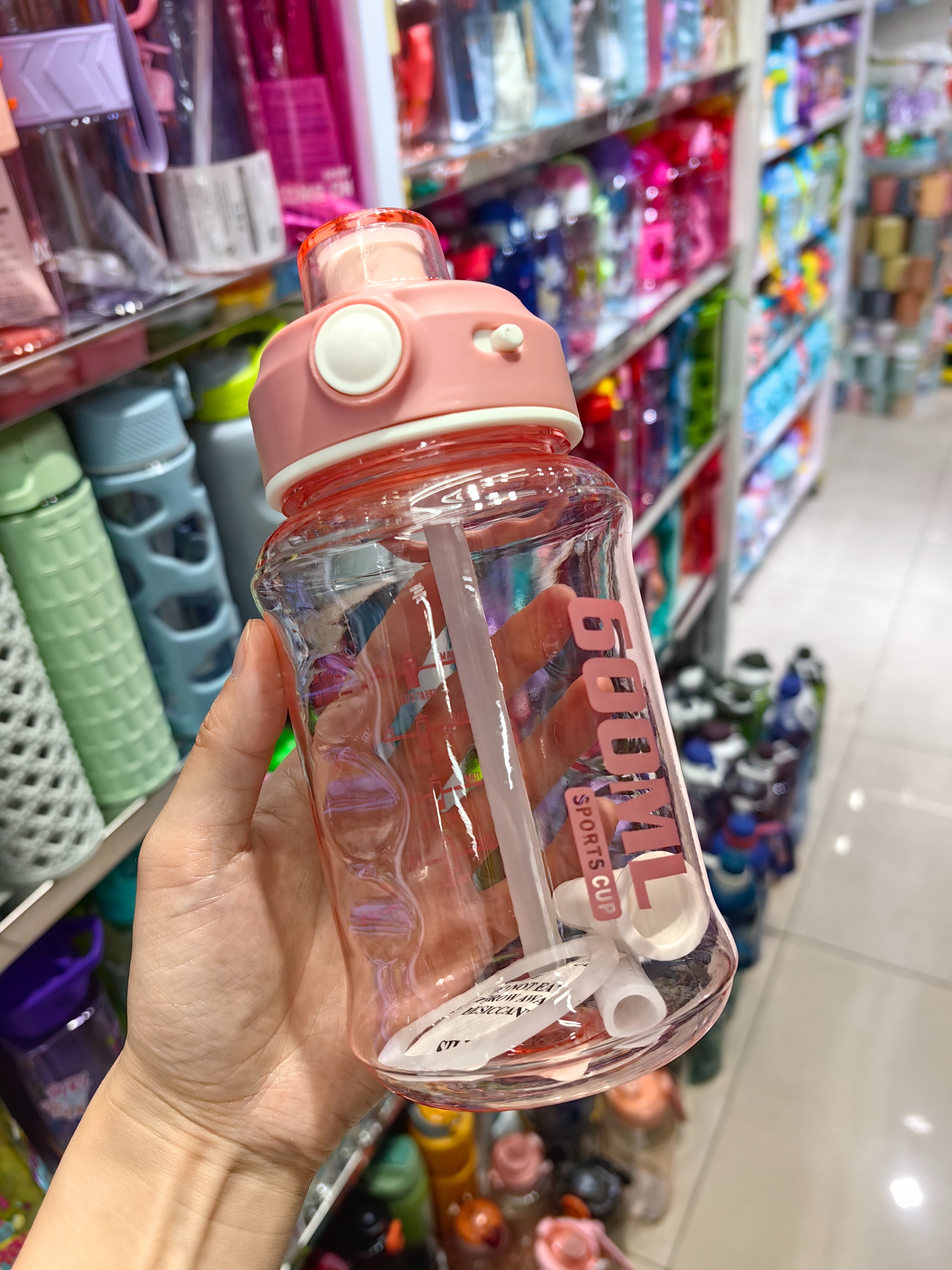 Manufacturer Direct Sales Of High Temperature Resistant Plastic Water Cup Sports Cup Ironing Resistant Straight Drink Cup Straw Cup 700Ml details Picture