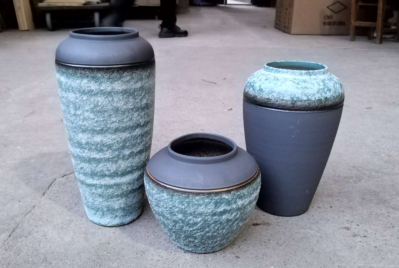 创意标题参考：
1、招财猫陶瓷工艺品，暴力熊茶具，精美礼品
2、陶瓷零钱罐，工艺品招财猫，暴力熊茶具
3、工艺品陶瓷零钱