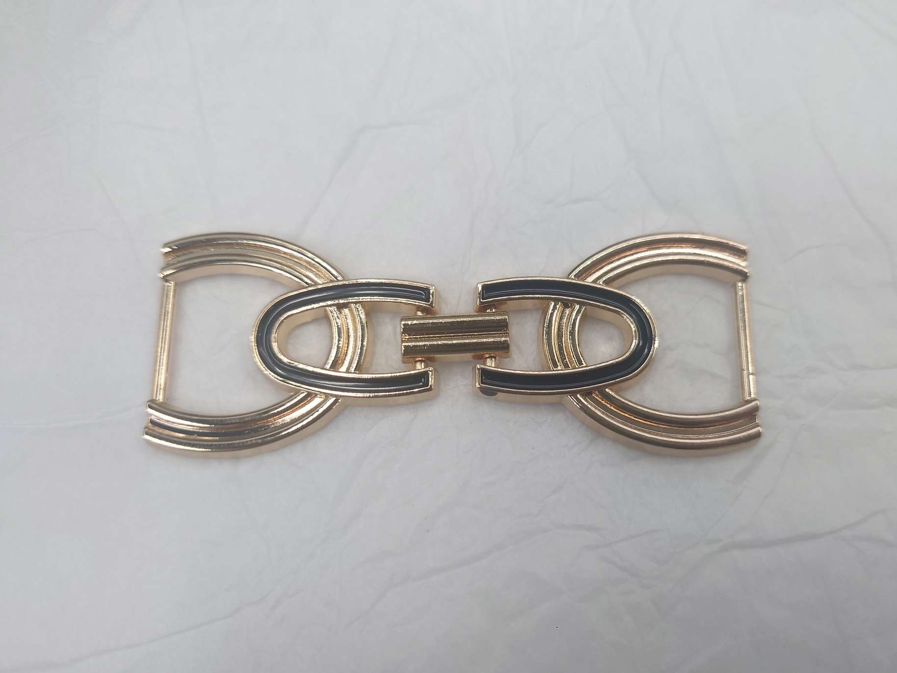 Hot-selling bestseller! High-end clothing chains, fashionable decorative elements, DIY handcrafted materials for clothing accessories and decorative buttons, enhancing your fashion taste