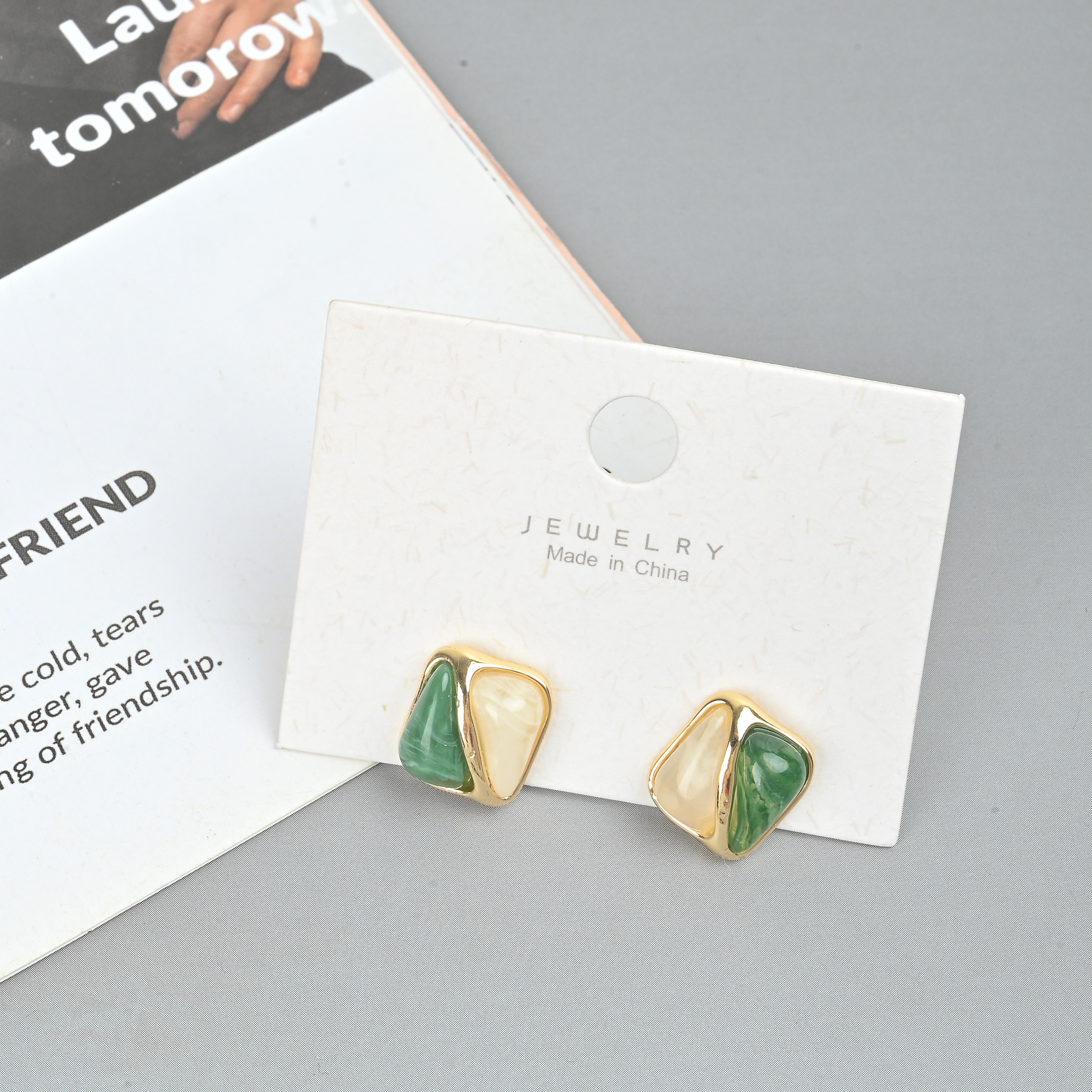 法式复古撞色耳环女高级感小众方形耳钉简约个性耳饰批发