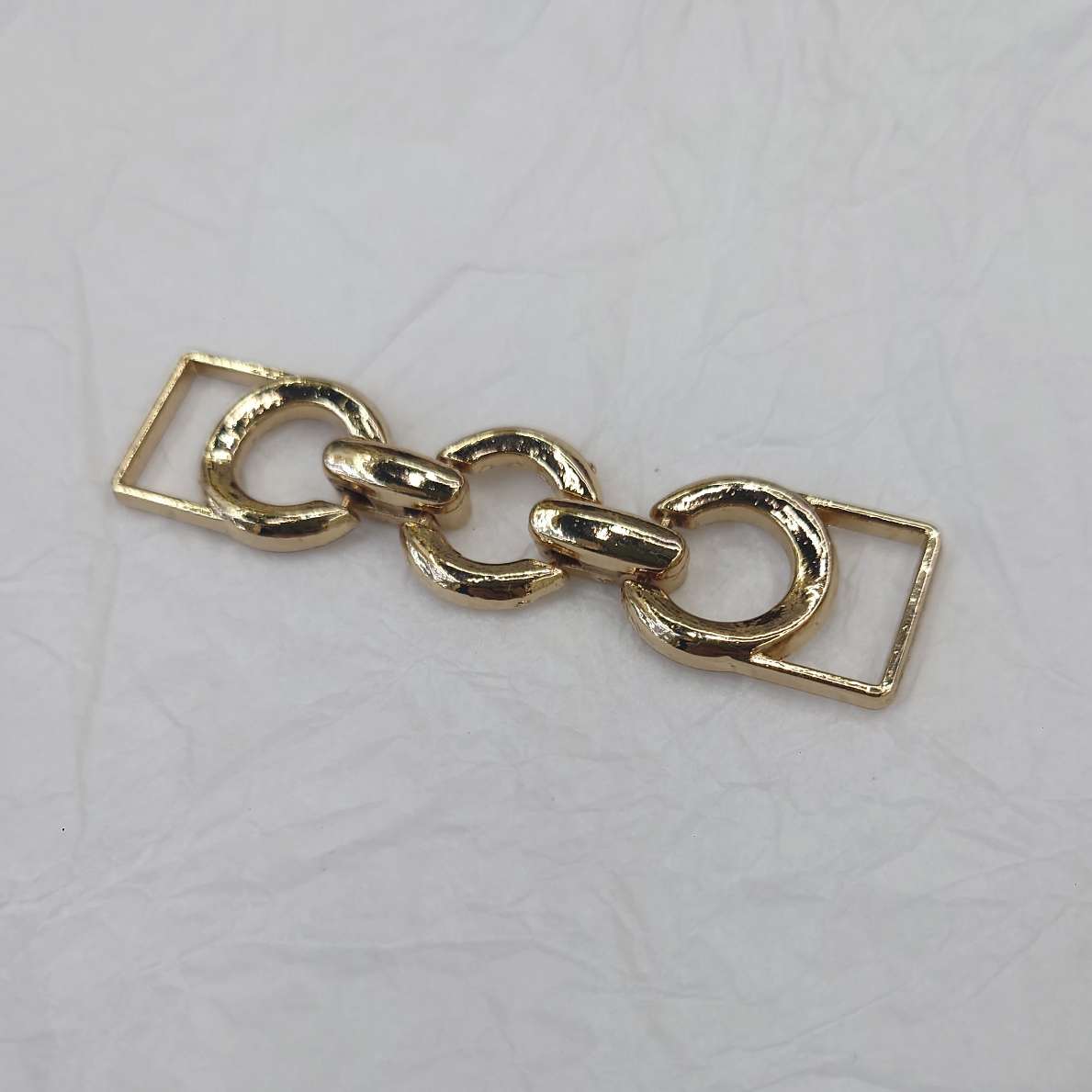 Hot-selling new style! High-end clothing chains, fashionable decorative elements, DIY handcrafted materials for clothing accessories and decorative buttons details Picture
