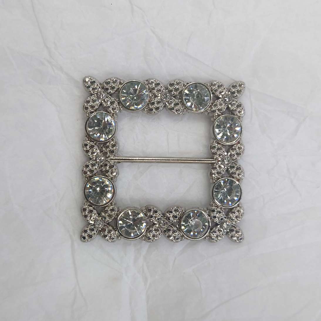 Hot-selling bestseller! High-end diamond-encrusted fashion buttons, DIY handcrafted materials for clothing accessories and decorative buttons, enhance your fashion taste