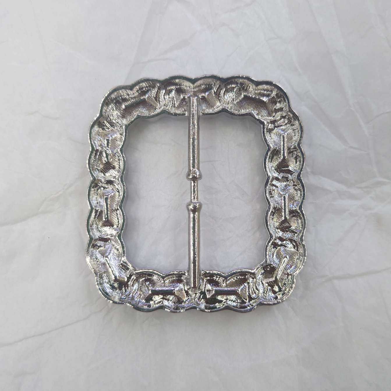 Hot-selling bestseller! Fashionable and high-end clothing buttons, DIY handcrafted materials for clothing accessories and decorative buttons, enhance your fashion taste Specification image