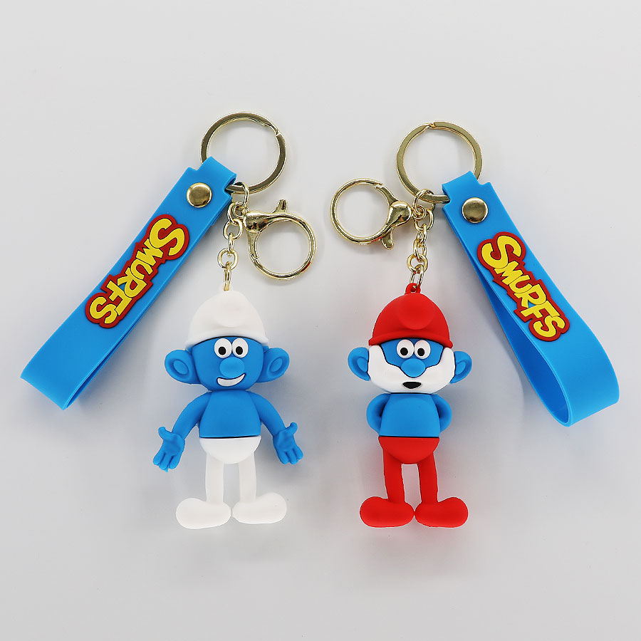Wholesale of cartoon creative Smurf keychain pendants, car keychain pendants, exquisite schoolbag decorations and small gifts Application Scenario