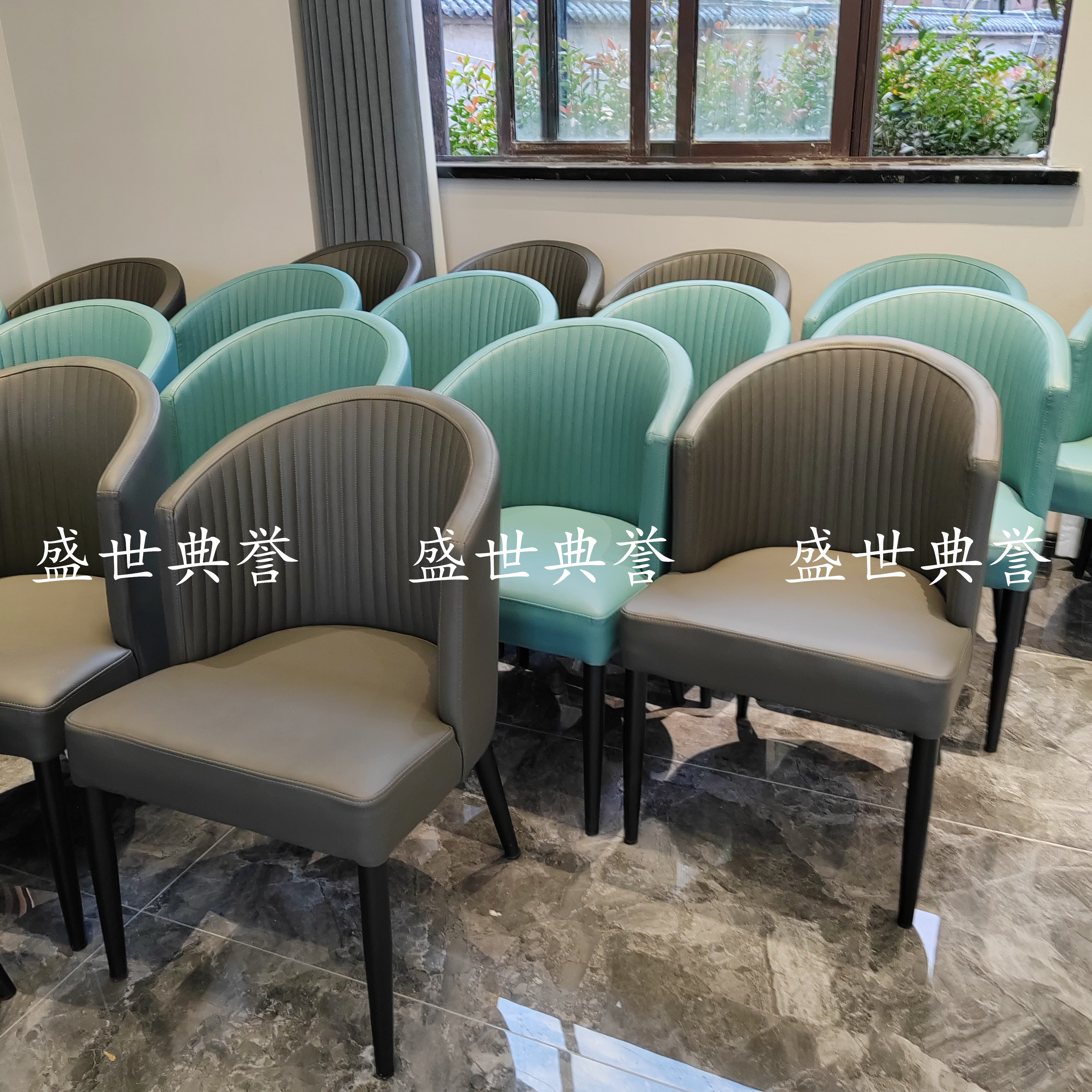 Shanghai Banquet Center private dining tables and chairs, Michelin-starred restaurant light luxury chairs, Seafood hotel modern light luxury dining chairs Application Scenario