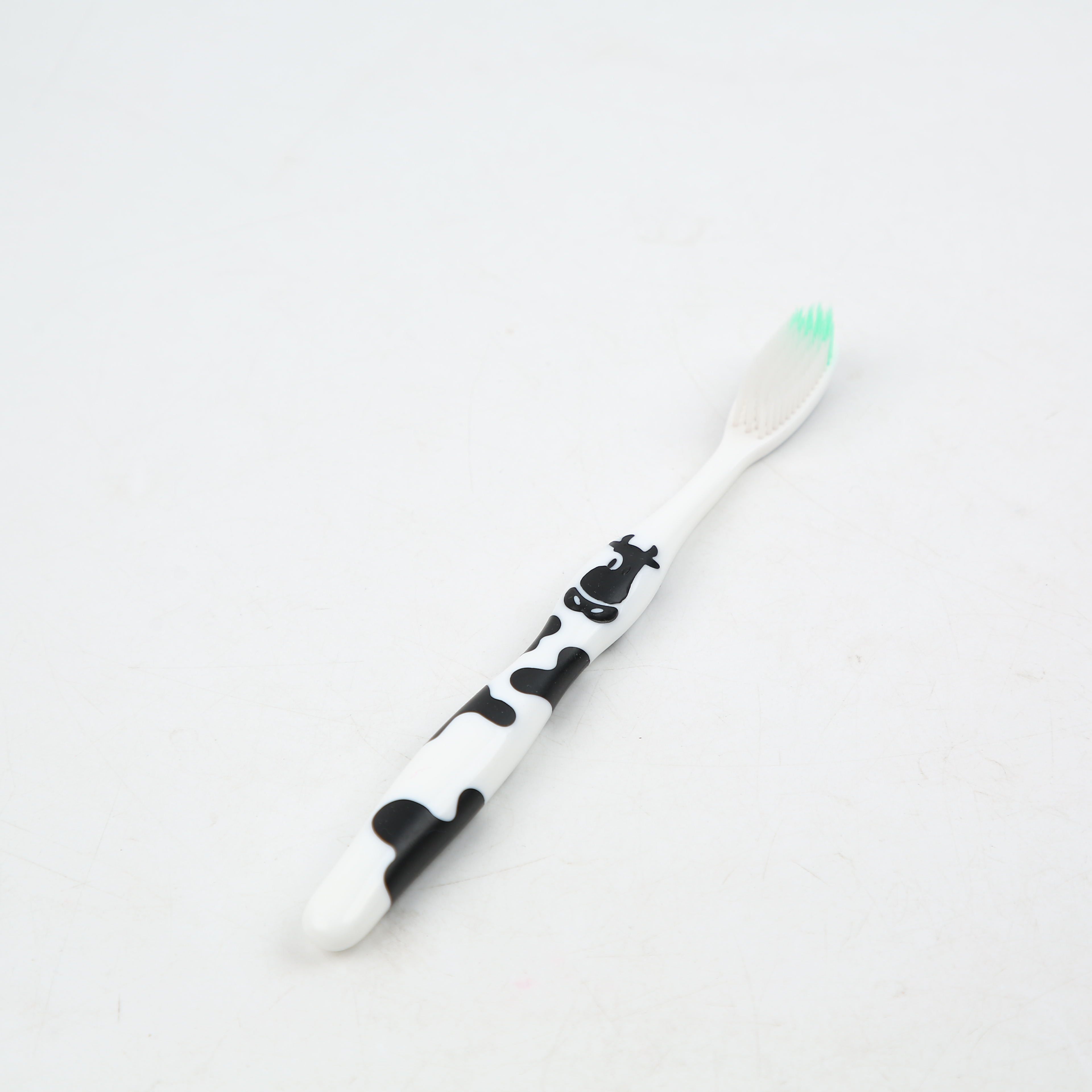 Free Mail Wan Xin 82 Toothbrush About 2300 Delicate Soft Silk Clean Teeth And Gingiva Delicate Big Head Non-Slip Milk Handle Application Scenario