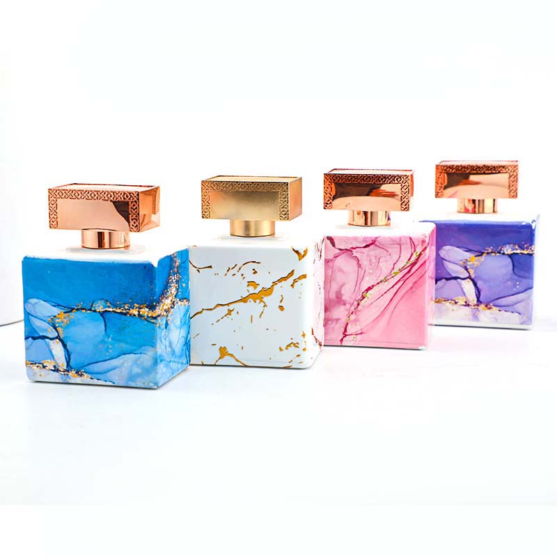 Factory direct sales of 100ml perfume bottles, screw-press spray, printed bottle body, thickened bottle bottom, empty bottles Application Scenario