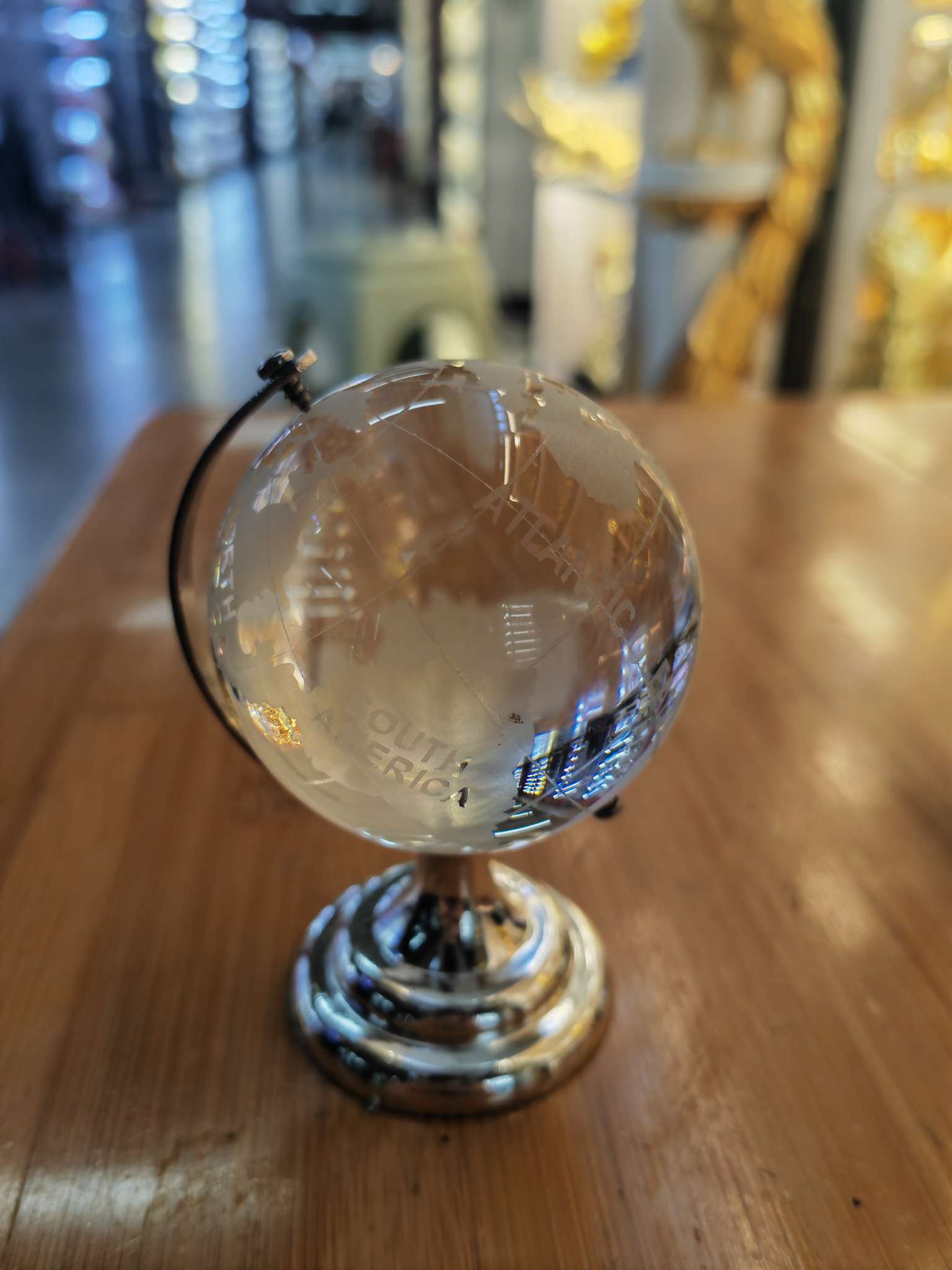 英文版水晶地球仪