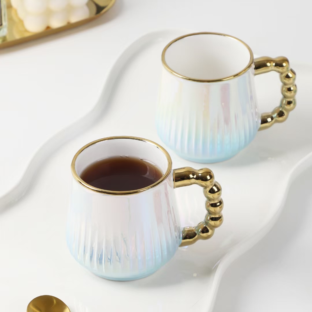 The daily necessities section offers a full range of essential items for home use and other small household items, making home life more convenient. Coffee pot and cup set combinations Specification image