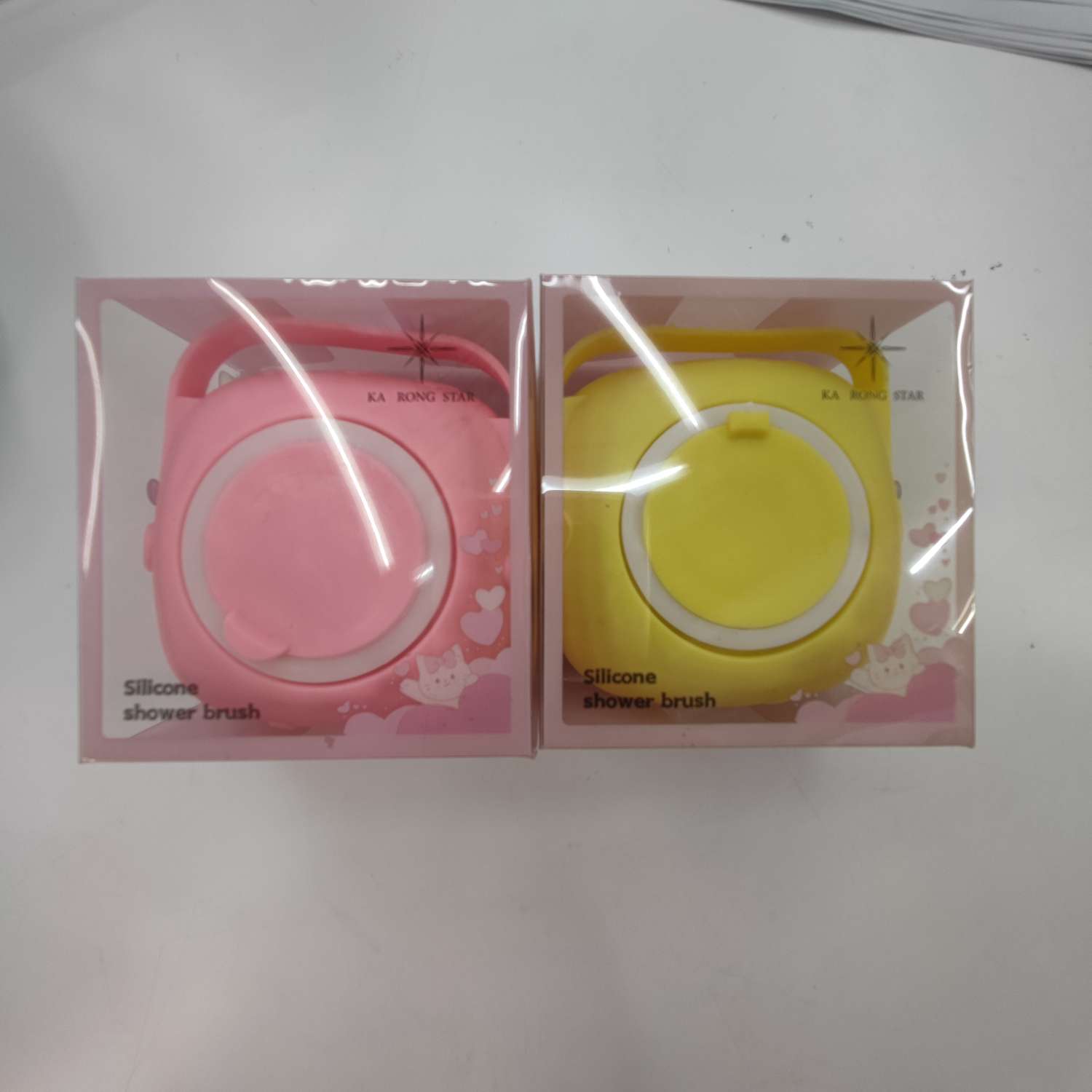 洗脸刷
粉色黄色