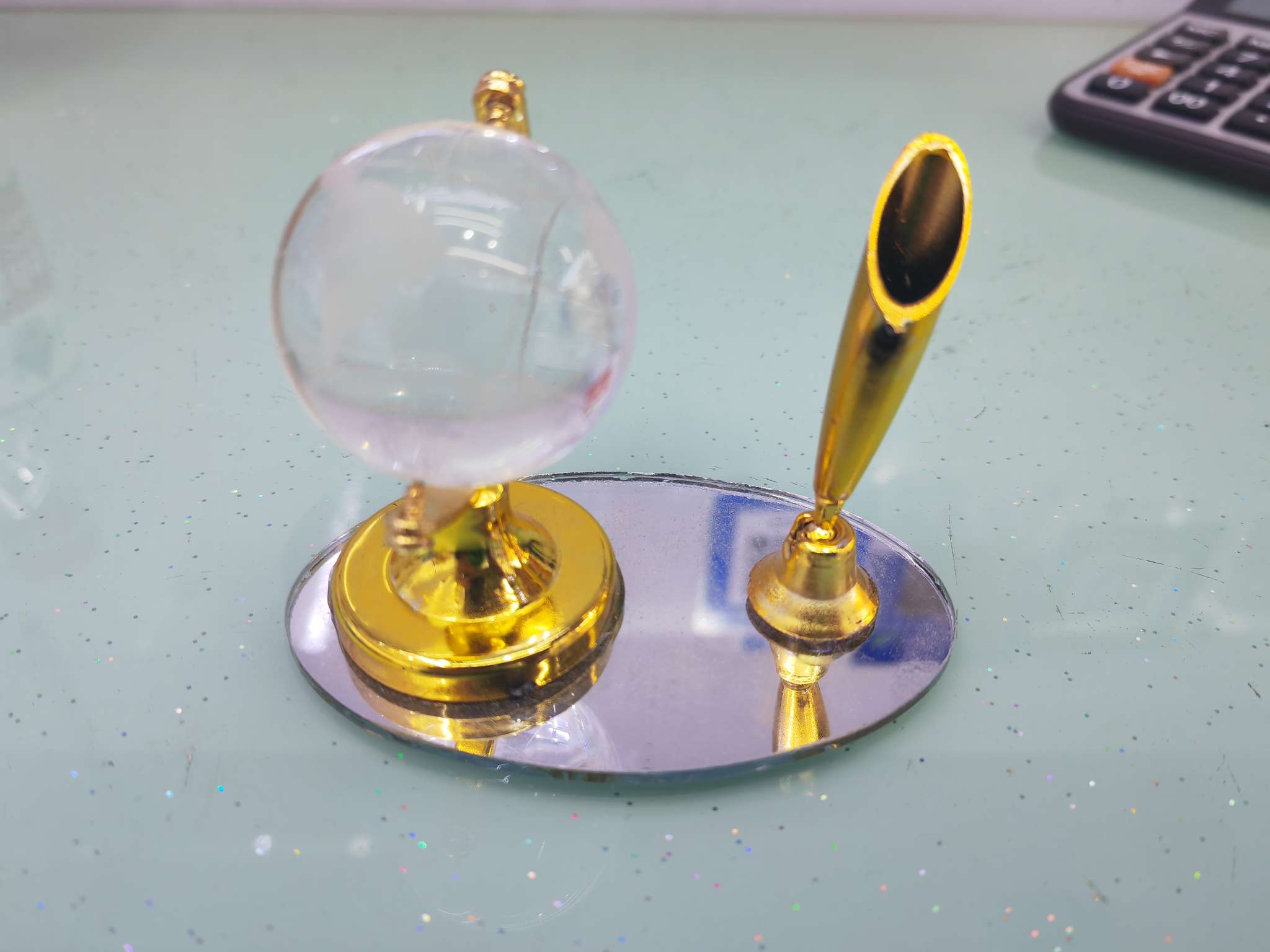 精致地球仪摆件