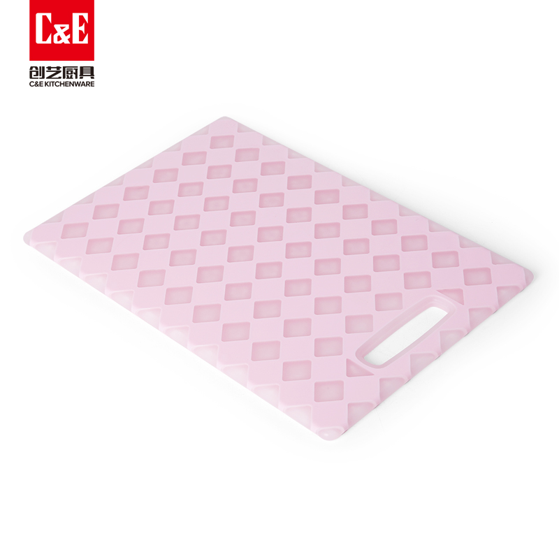 C&E Creative plastic cutting board can be used on both sides. It is a hanging, portable, hand-held, and semi-transparent cutting board for kitchen and household use details Picture
