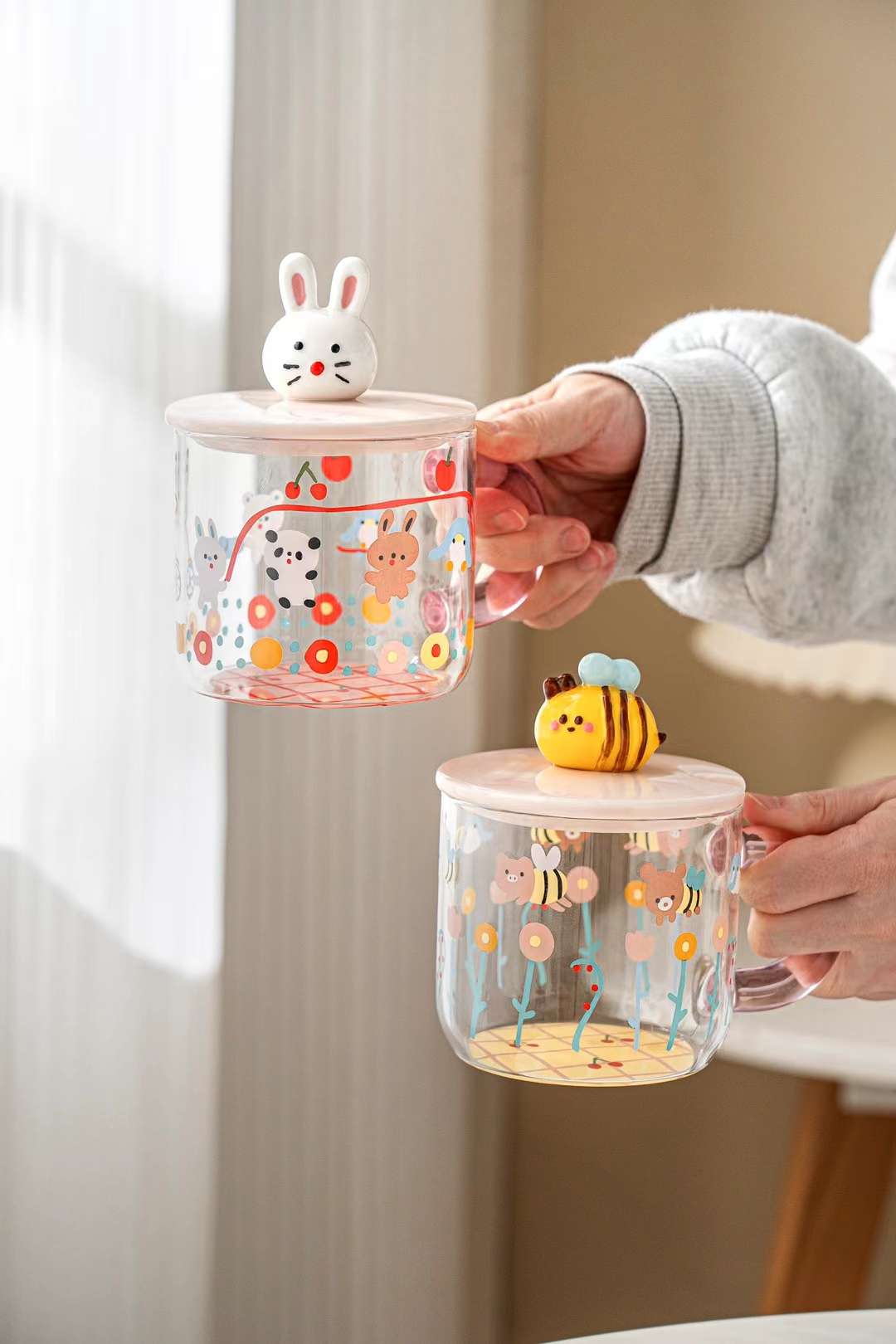 小蜜蜂，小兔子玻璃工艺品  玻璃杯  独特玻璃工艺品 美观耐用