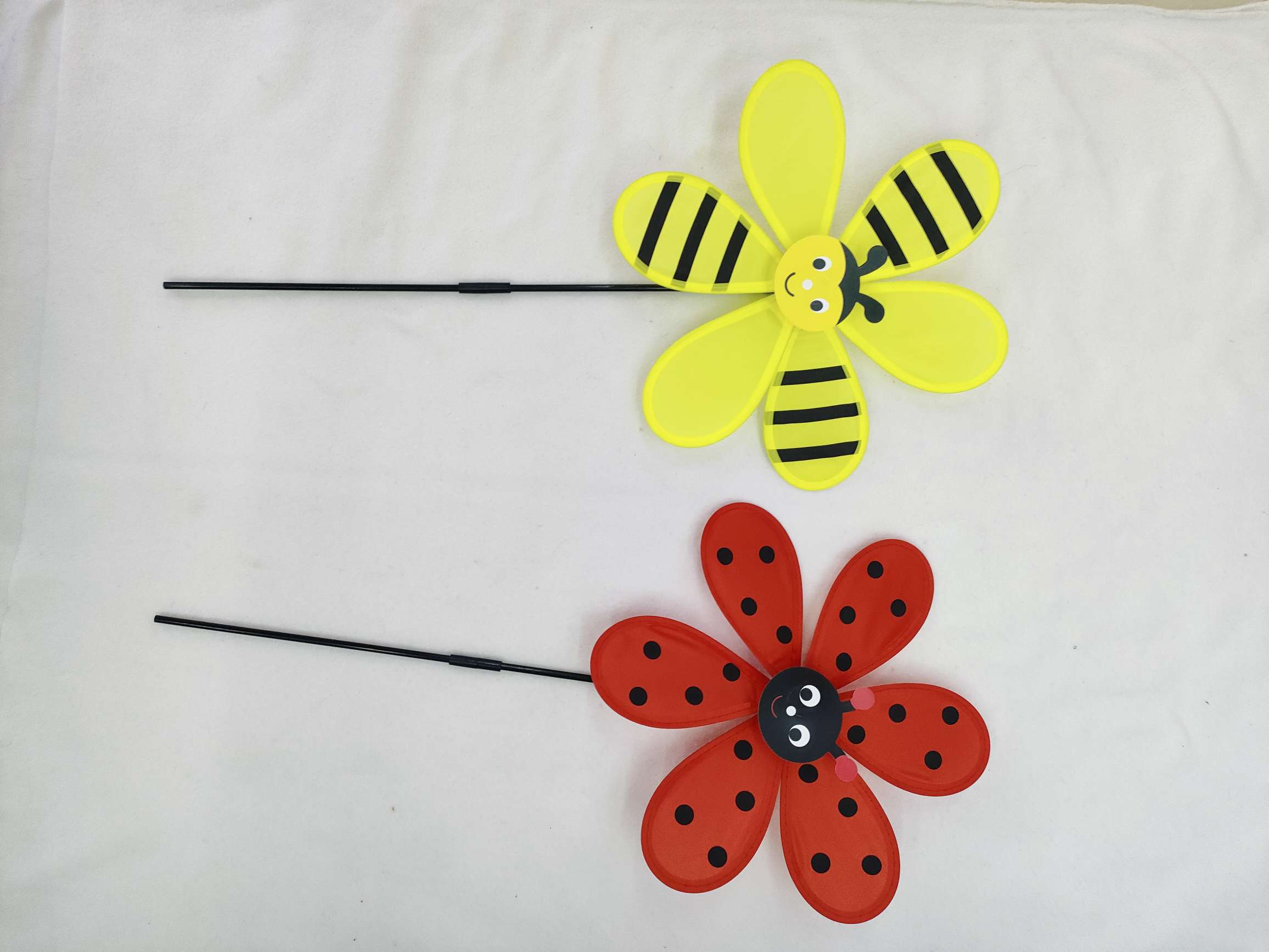 风车/风车玩具/风车照相/地摊热销/小风车产品图