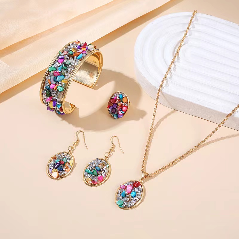 Cross-border Amazon Shein Pinduoduo Overseas Edition Best-selling European and American fashion trend electroplated gold women's original stone metal neckband, collar and earring set