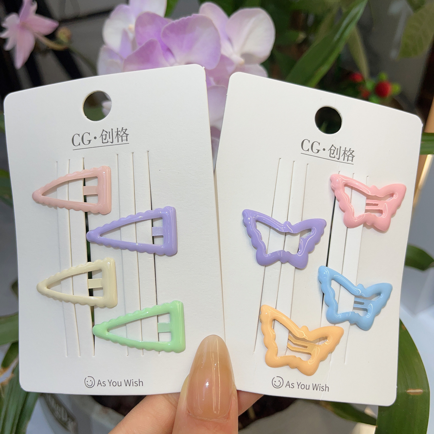 Bangs hair clips, large press clips, coffee-colored black hair clips, popular girl hair clips, oil-drip fruit small heart BB clips Specification image