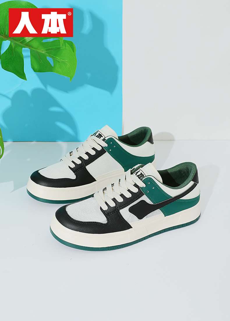 男式板鞋实物图