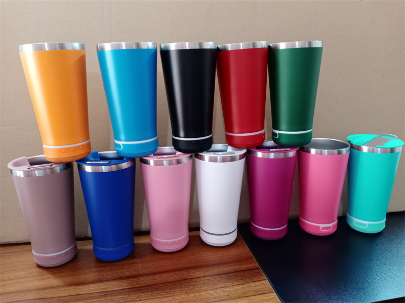 巴西跨境便携杯子蓝牙音响啤酒杯音响杯子七彩防水蓝牙音箱304不锈钢抽真空保冷保温杯 便携车载汽车杯详情1
