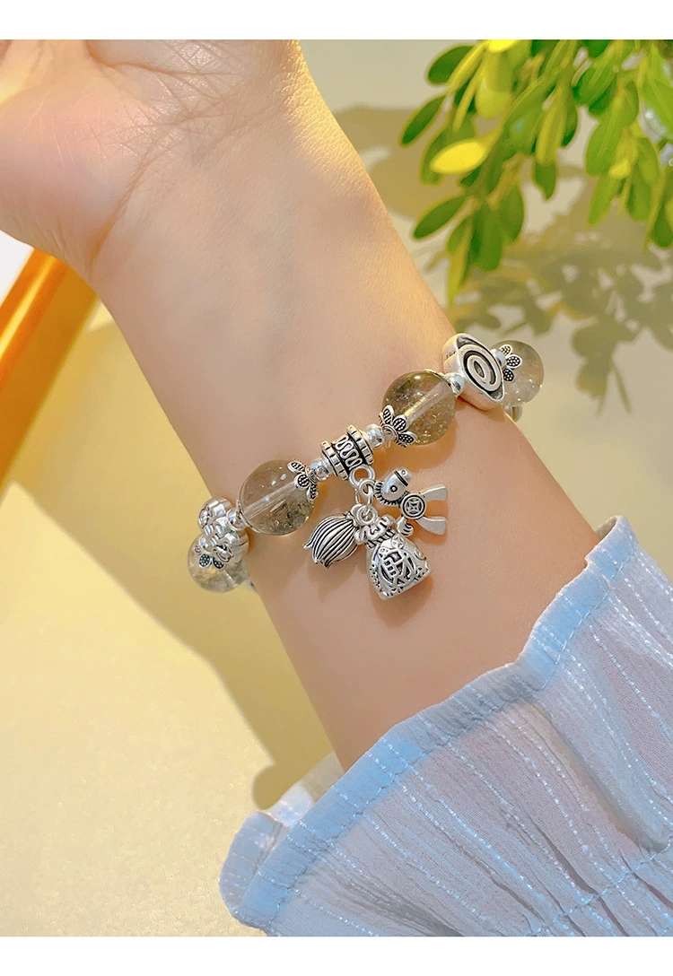 Retro National Wind Natural Hair Crystal Jixiang Bracelet Coconut Shell Beaded New Chinese String Tibetan Boudoir Hand Jewelry Application Scenario