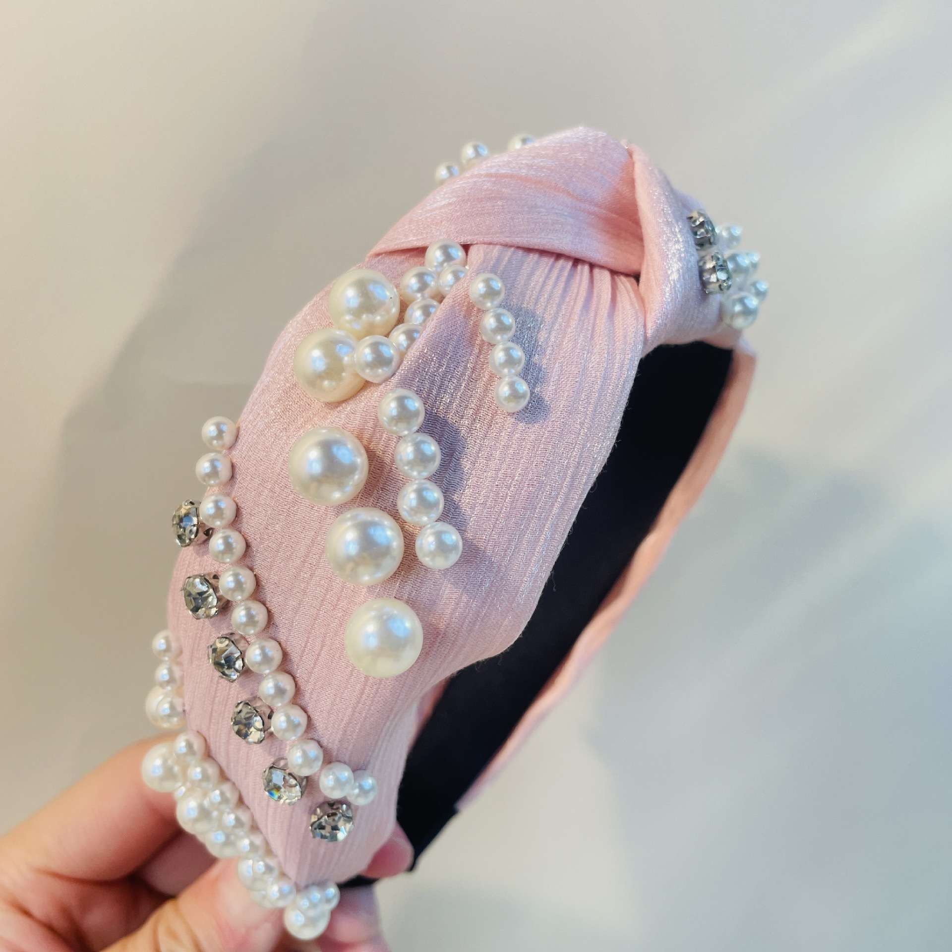 Cross Border Pearl Headband Oblique Pink High Cranial Top Advanced Spring/Summer Style Headband Metal Kink Hair Accessories Knotting Flower-Shaped Hair Grottoes