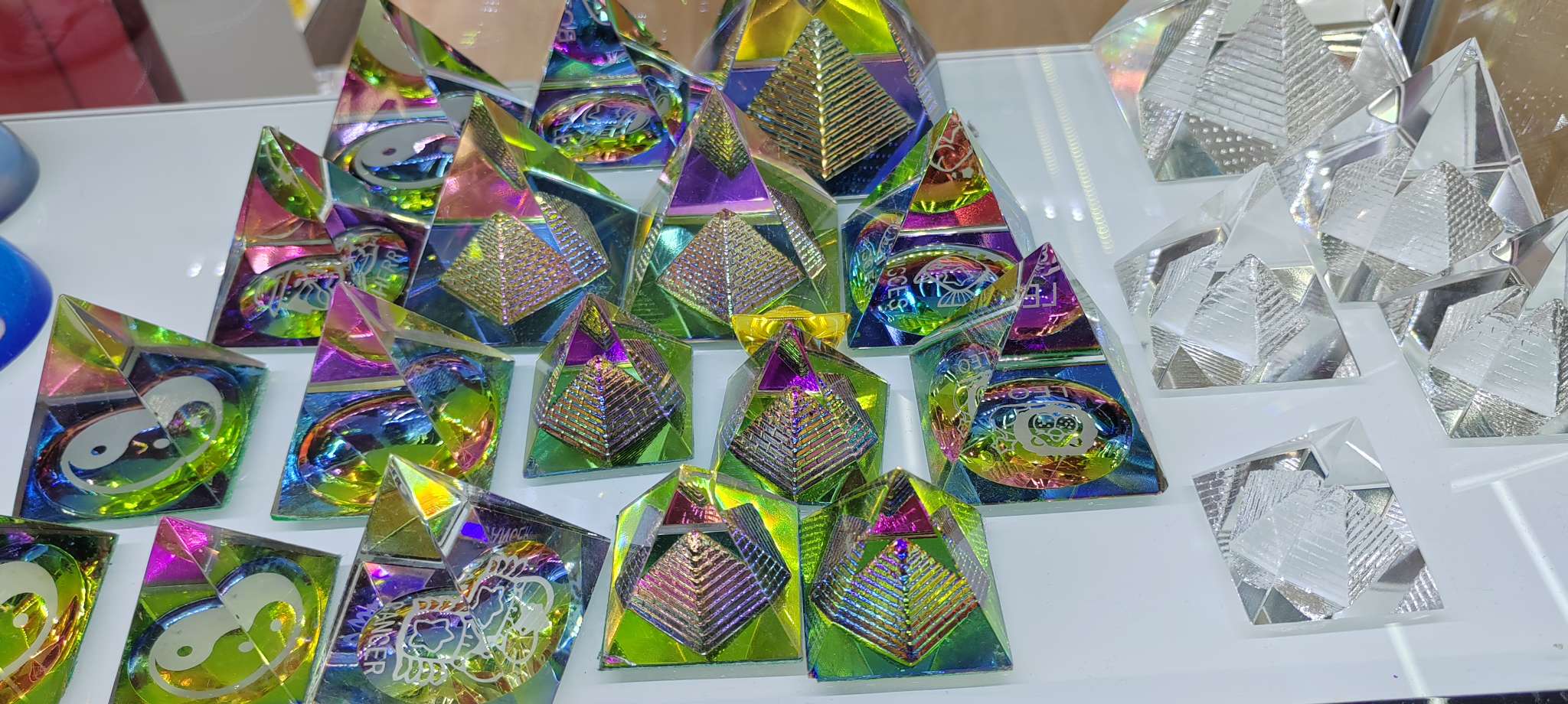 工艺品摆件水晶金字塔