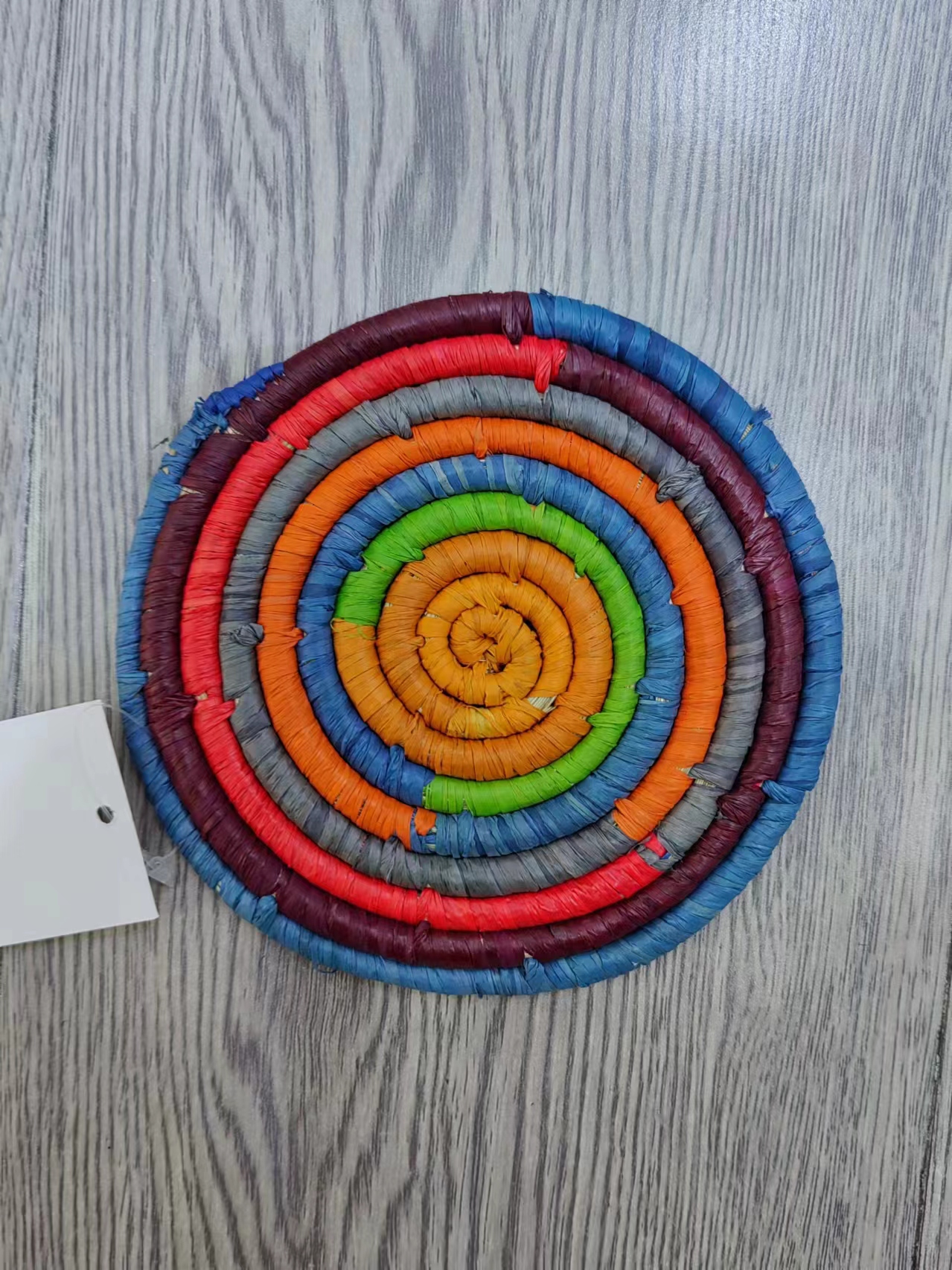 天然拉菲草隔热餐垫本色彩色手工编织耐热创意新款圆形隔热垫18.5cm