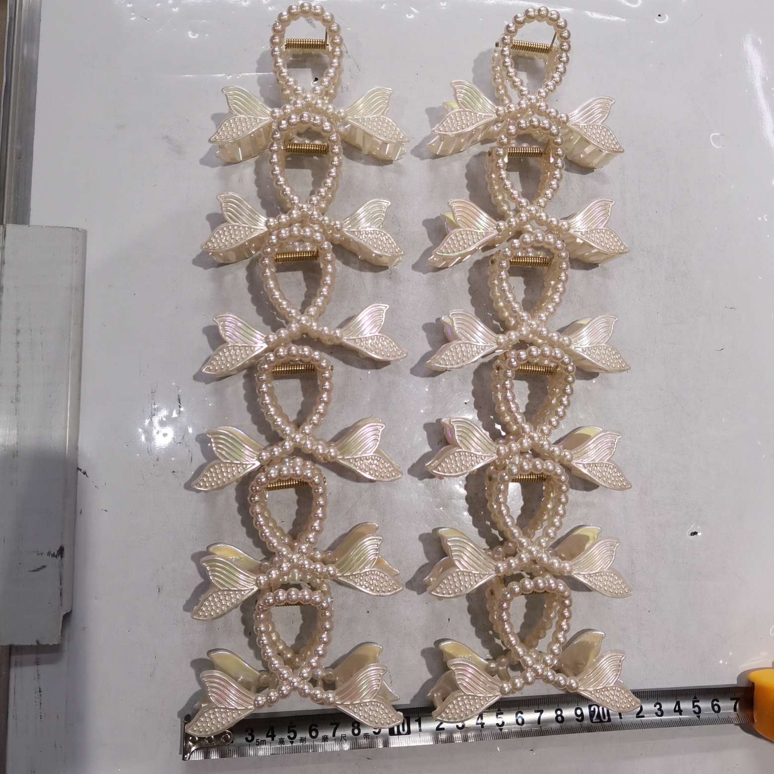 11 cm Mermaid princess pearl fish tail new Korean high-end style hair clip New super ethereal and beautiful back head elegant updo simple shark clip hair clip headwear