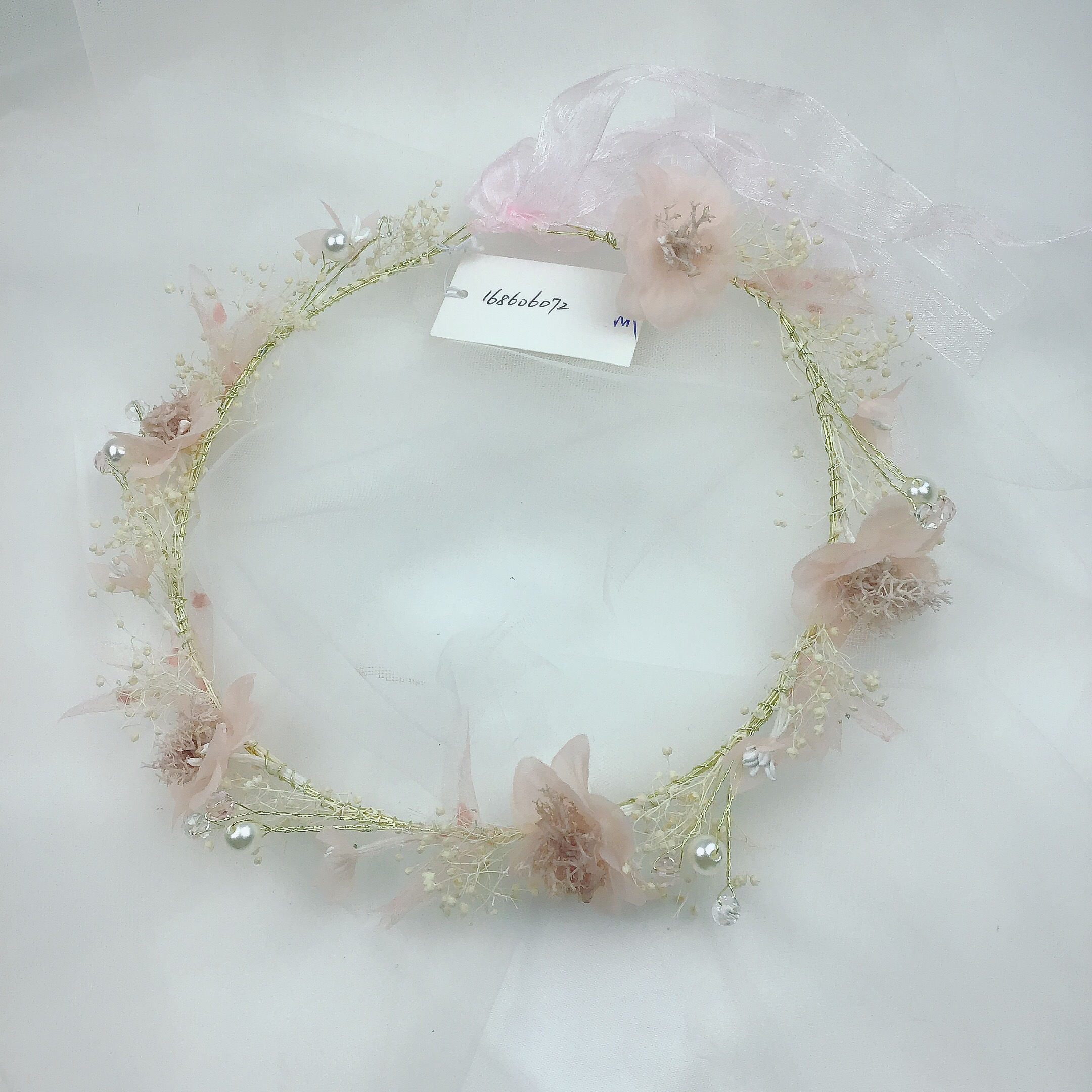 Cross-border European and American flower wreaths, hair bands, bride headwear, handcrafted genuine dried flower hair accessories, girl bride wedding photo headwear, crown flower headwear, flower wreaths Specification image