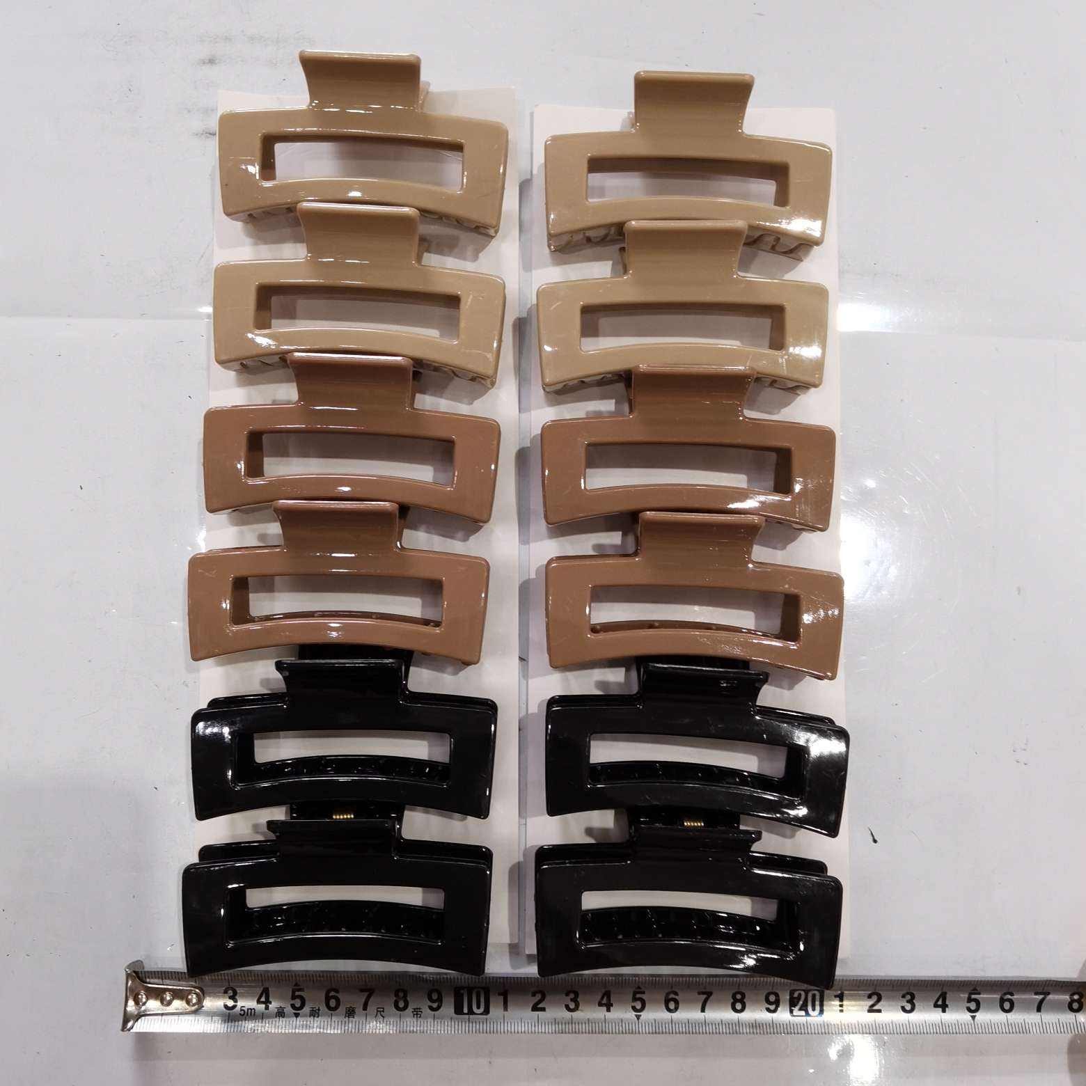 11 cm gentle milk tea, Maillard color series, simple, fashionable and classic hair clip headwear, back of the head hair clip, scratch-off headwear, bath scratch-off Specification image