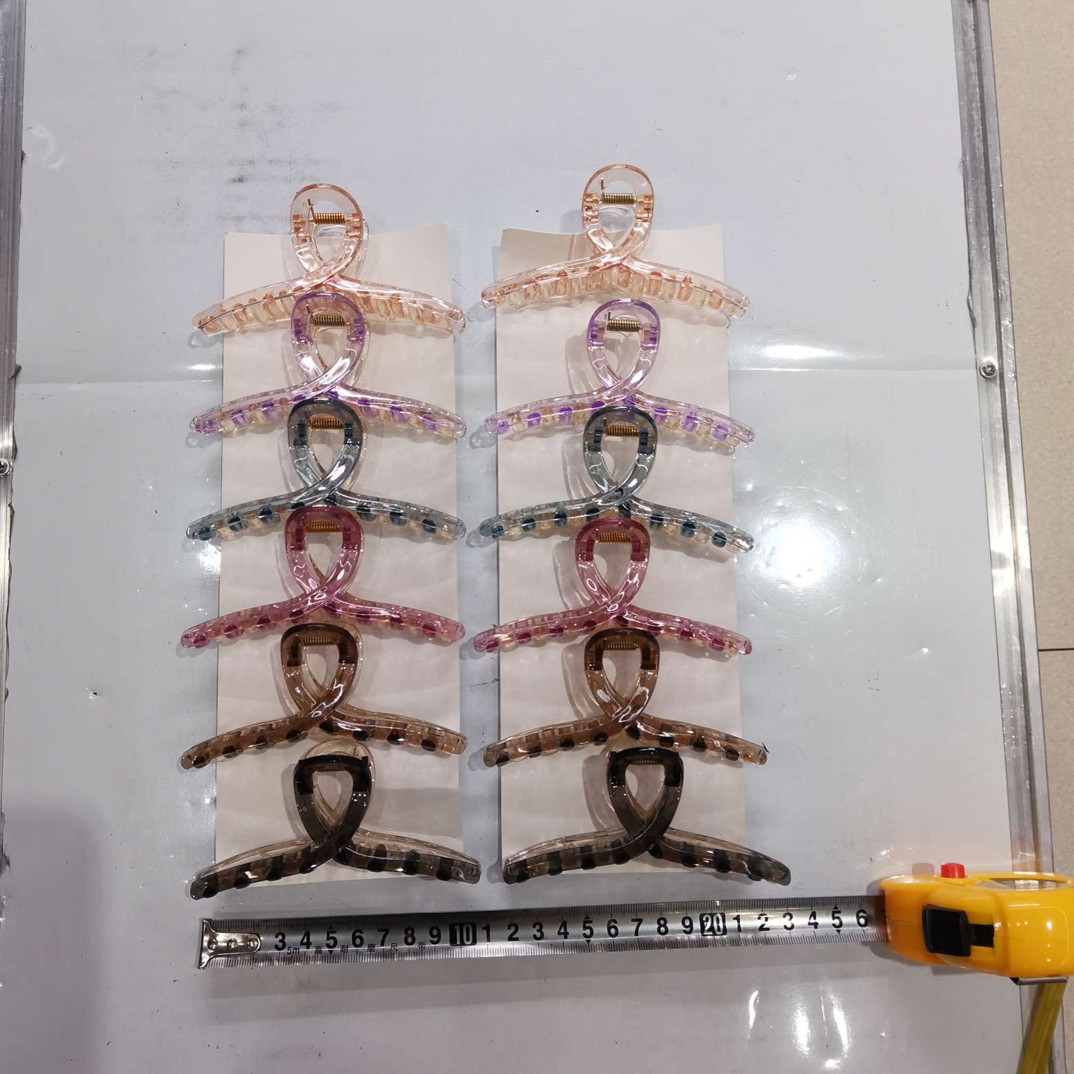 11 cm two-piece series, contrasting color transparent, versatile, ins style, simple, elegant and fashionable, shark clip at the back of the head, bath grab clip, headwear and hair clip detail image 4